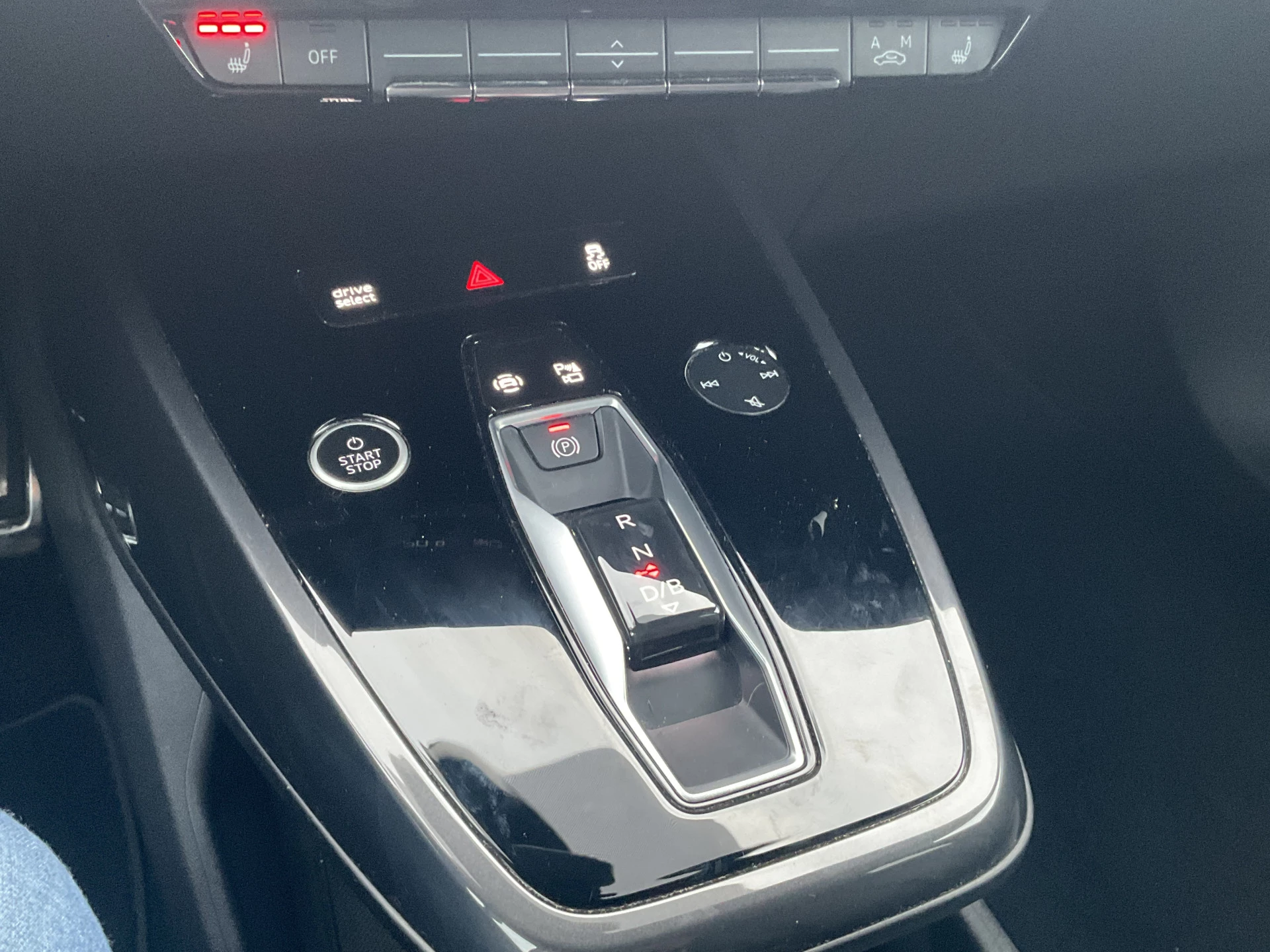 Hoofdafbeelding Audi Q4 e-tron