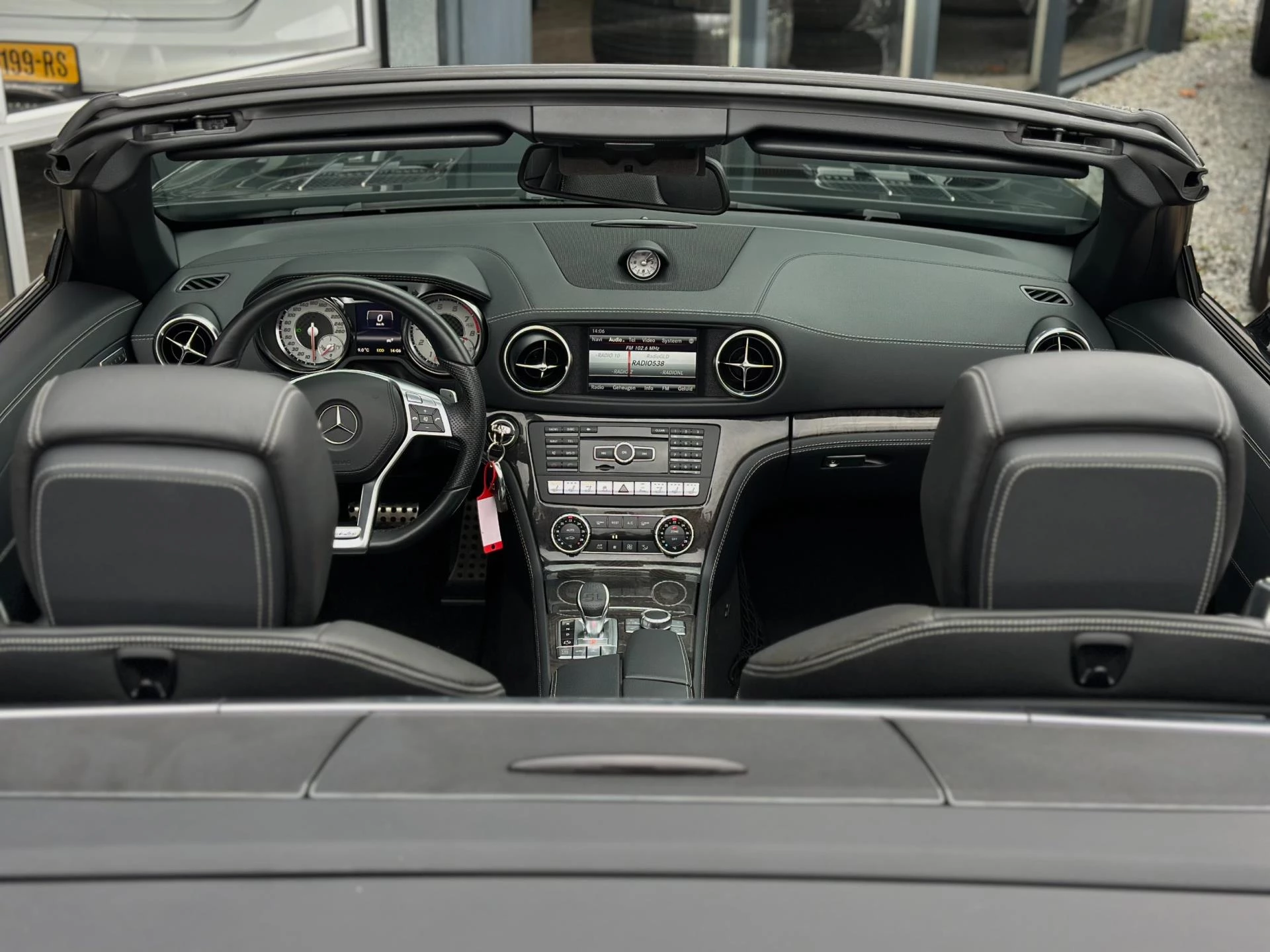 Hoofdafbeelding Mercedes-Benz SL