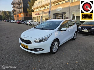 Hoofdafbeelding Kia cee'd Kia cee'd Sportswagon 1.4 CVVT 2014 CRUISE/AIRCO/BLUETOOTH!!
