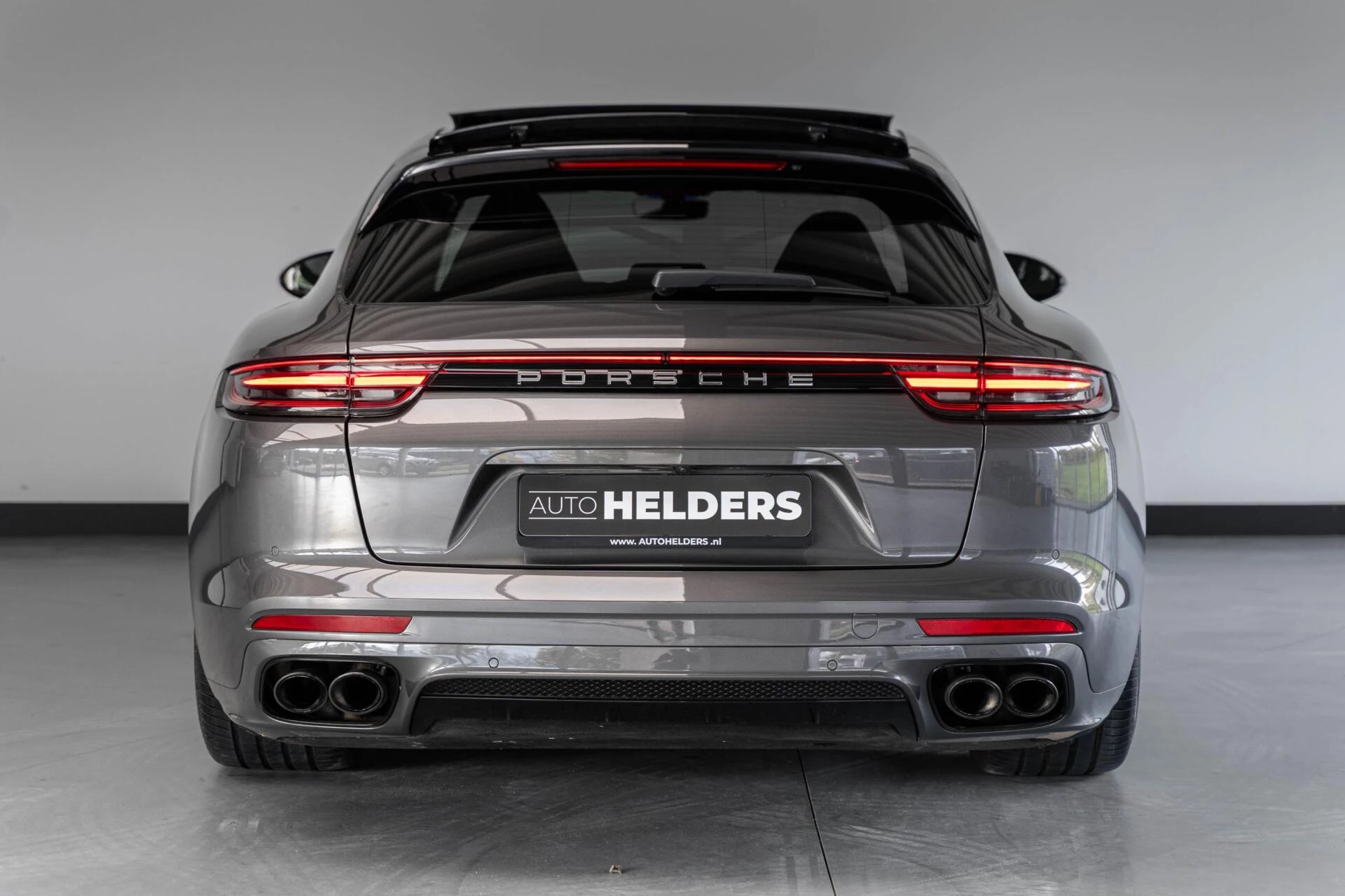 Hoofdafbeelding Porsche Panamera