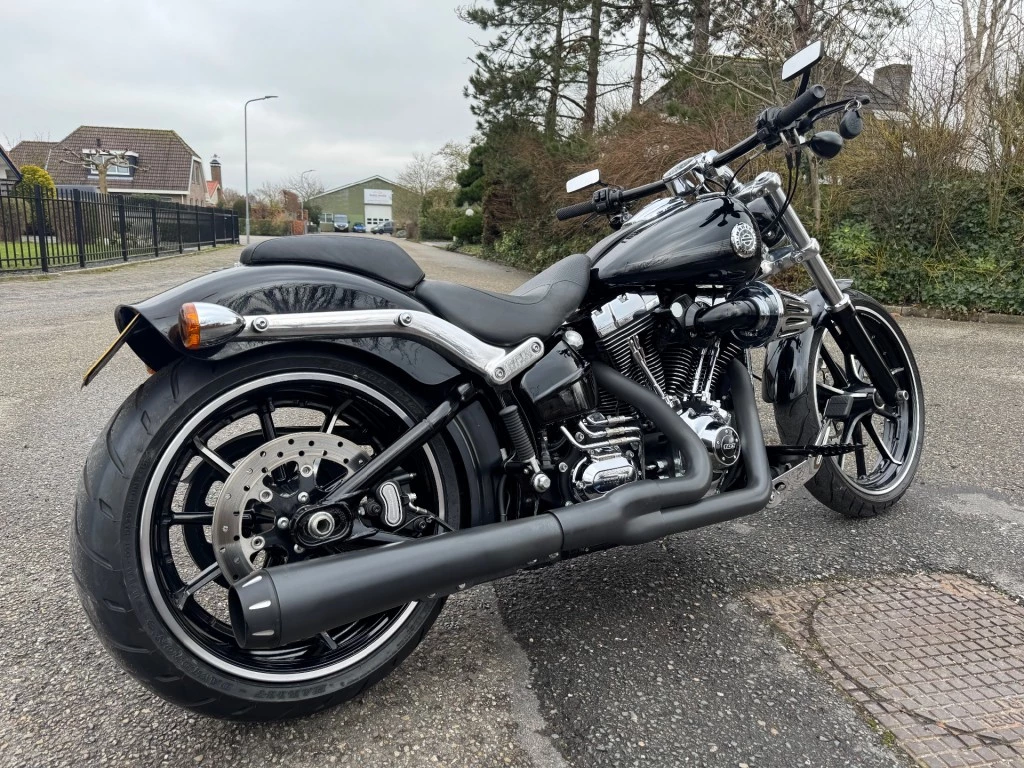 Hoofdafbeelding Harley-Davidson Breakout
