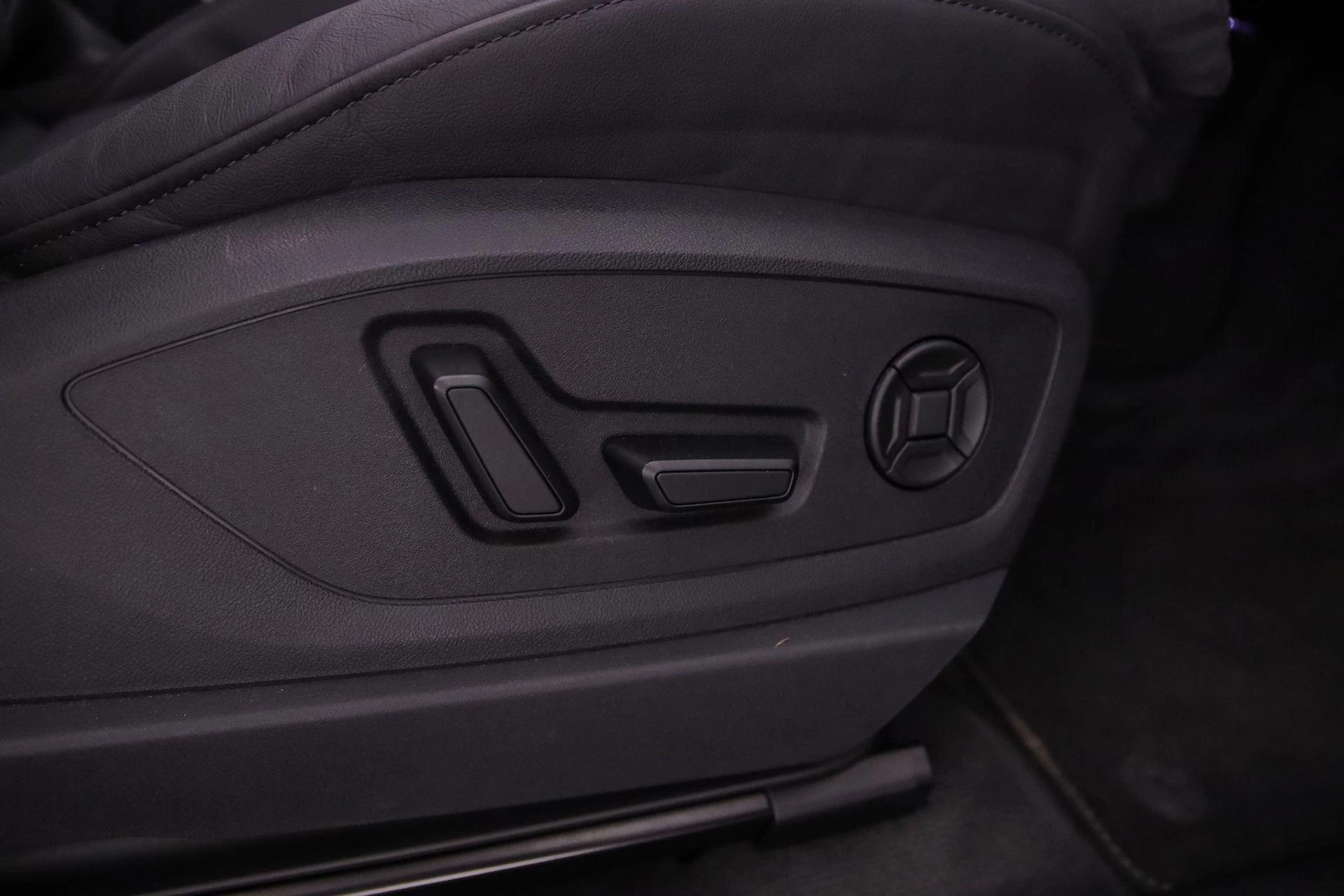 Hoofdafbeelding Audi Q8 e-tron