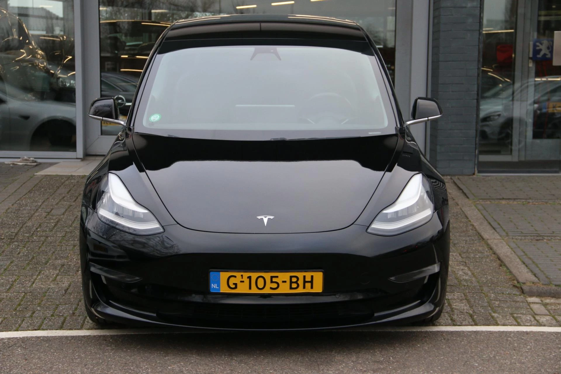 Hoofdafbeelding Tesla Model 3