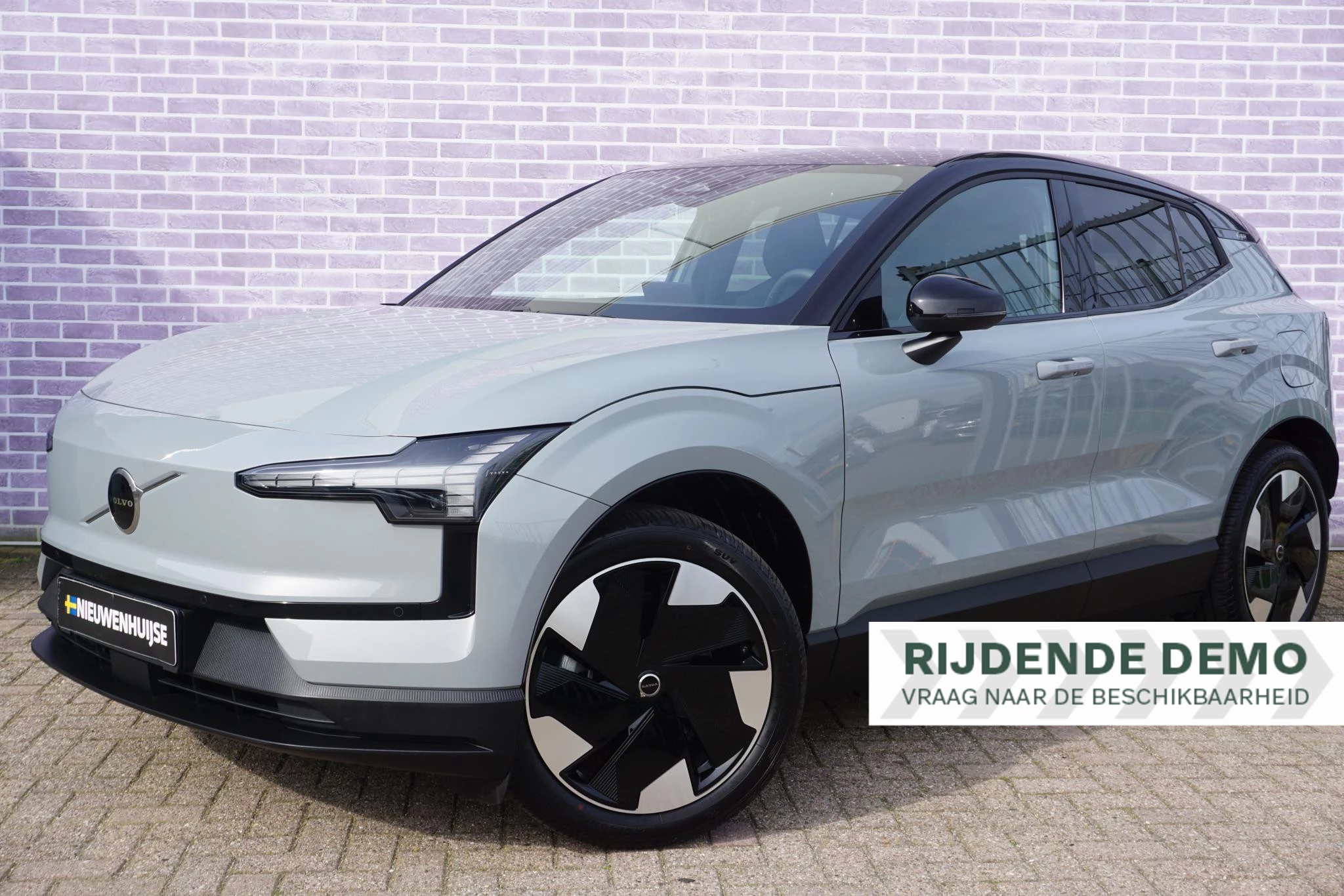 Hoofdafbeelding Volvo EX30
