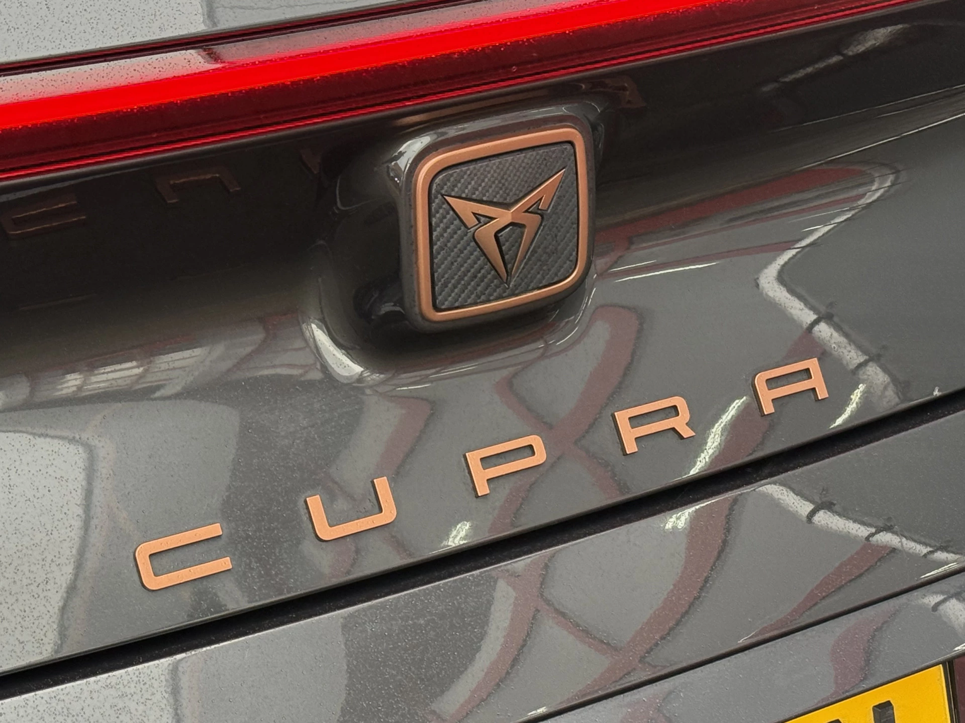 Hoofdafbeelding CUPRA Born