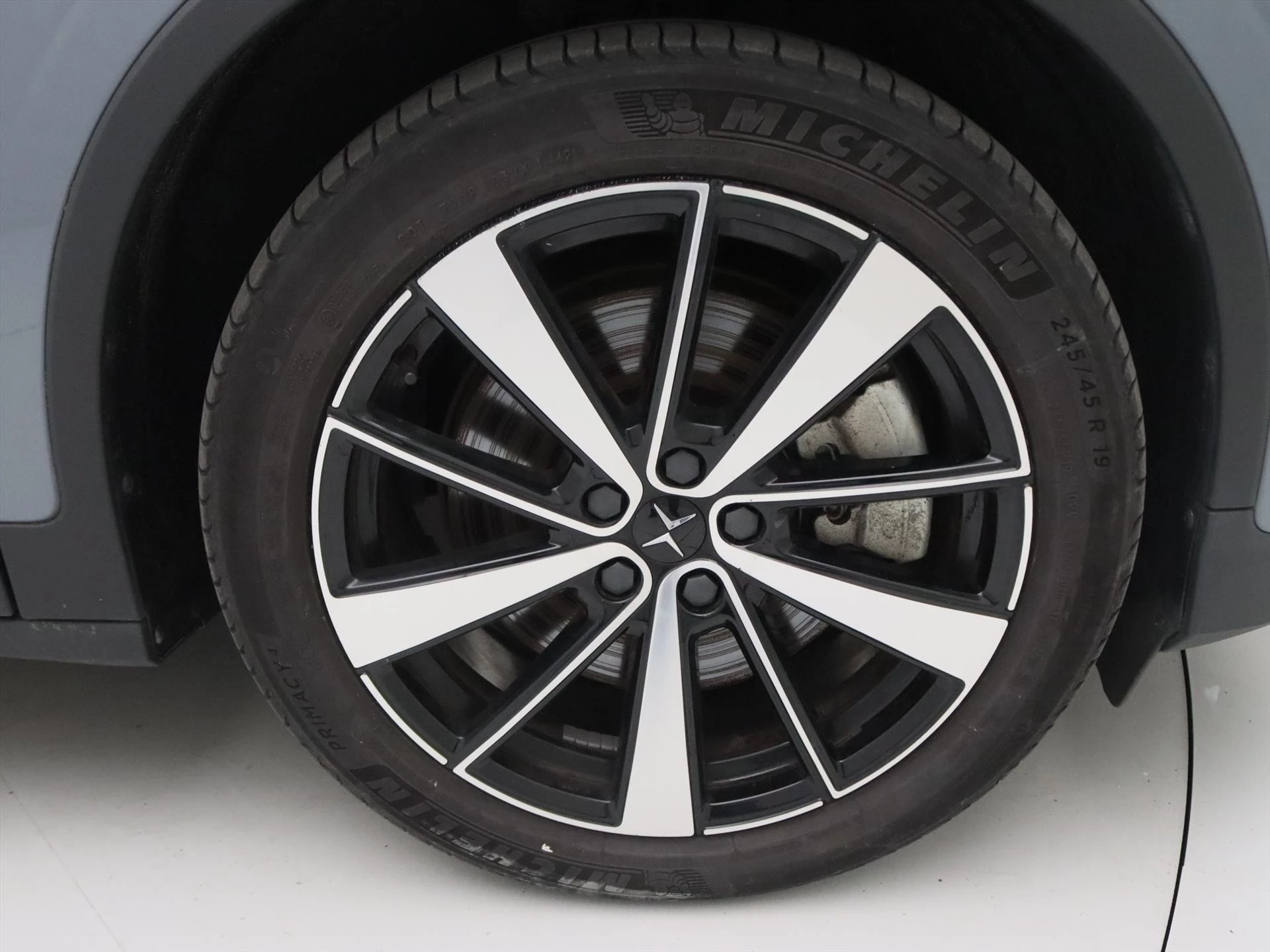 Hoofdafbeelding Polestar 2