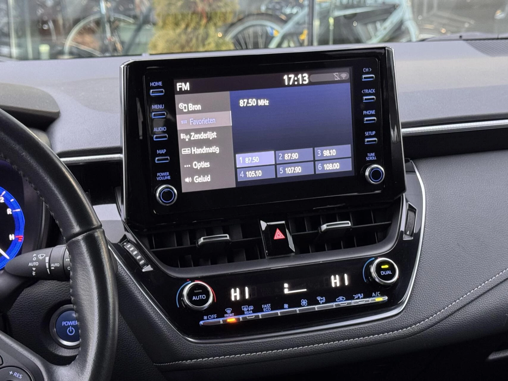 Hoofdafbeelding Toyota Corolla Touring Sports