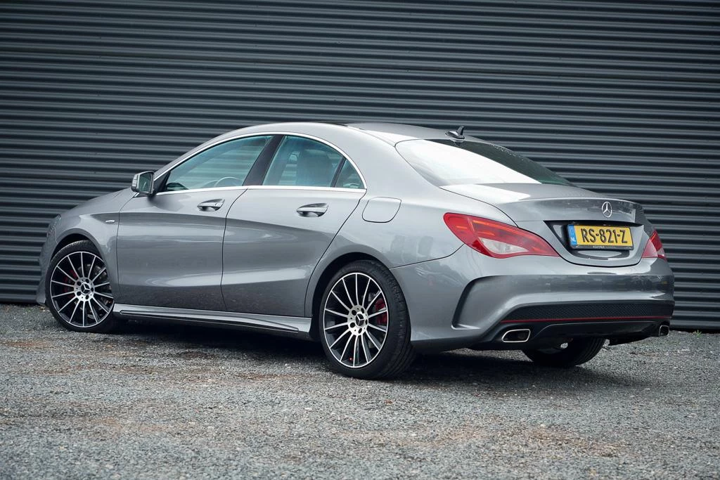 Hoofdafbeelding Mercedes-Benz CLA
