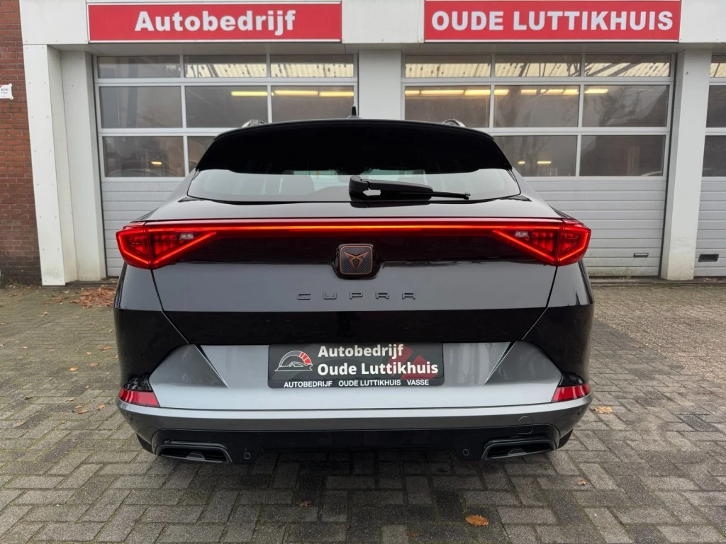 Hoofdafbeelding CUPRA Formentor