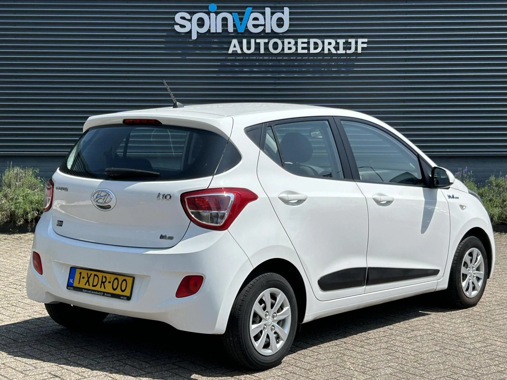 Hoofdafbeelding Hyundai i10