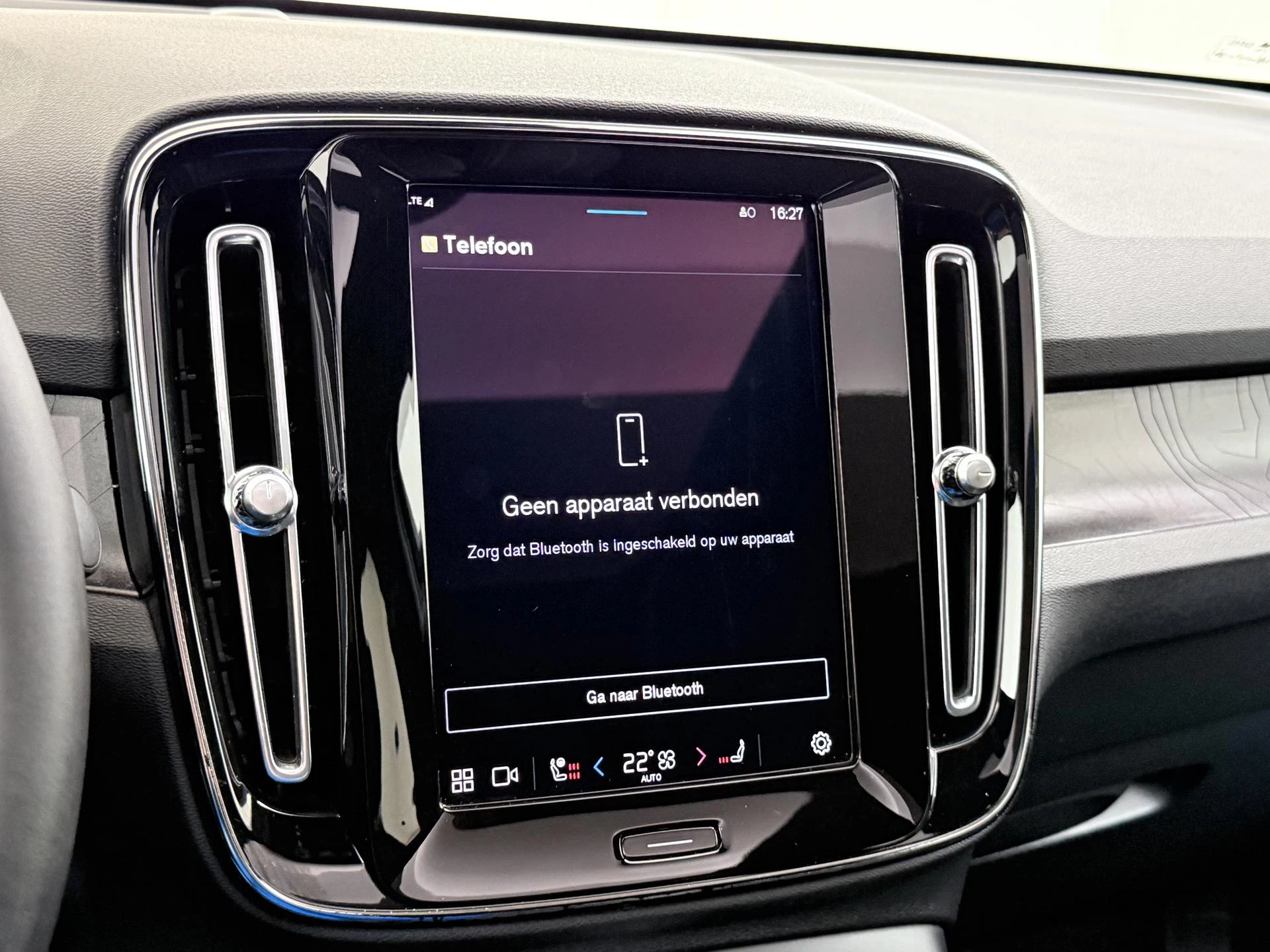 Hoofdafbeelding Volvo C40