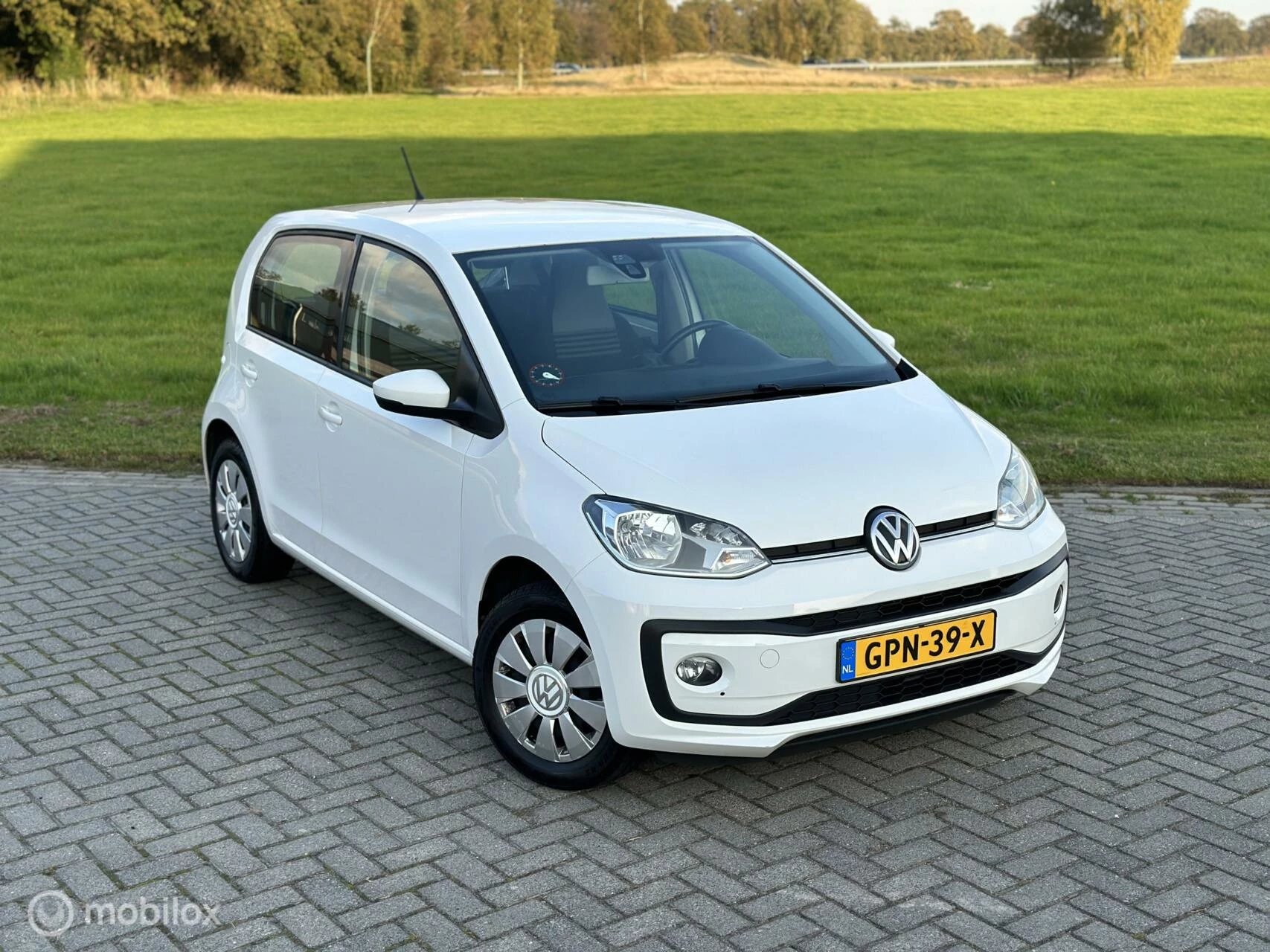 Hoofdafbeelding Volkswagen up!