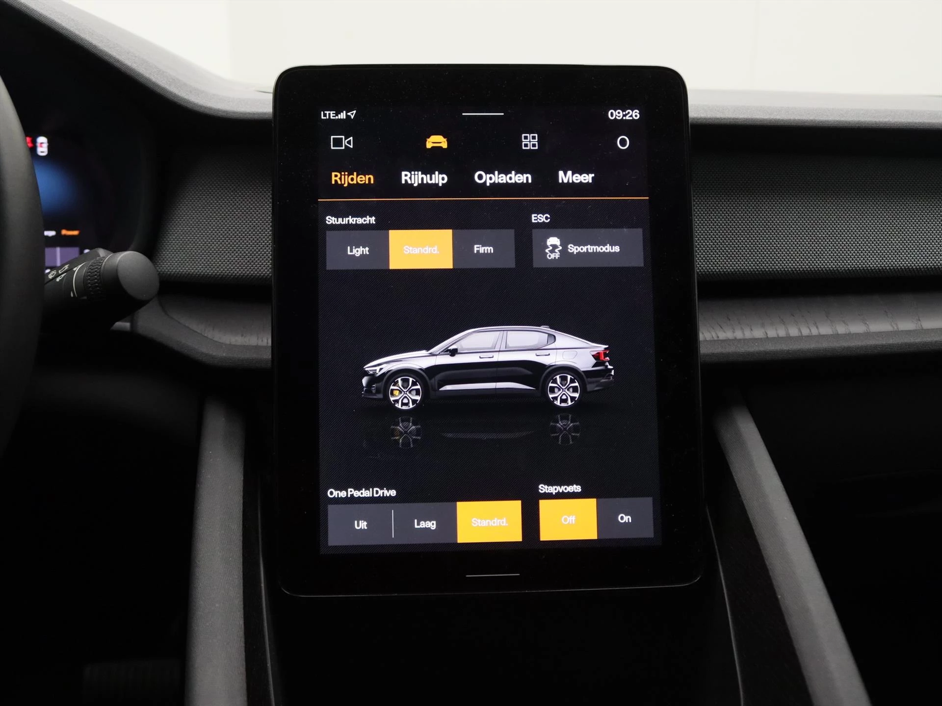 Hoofdafbeelding Polestar 2