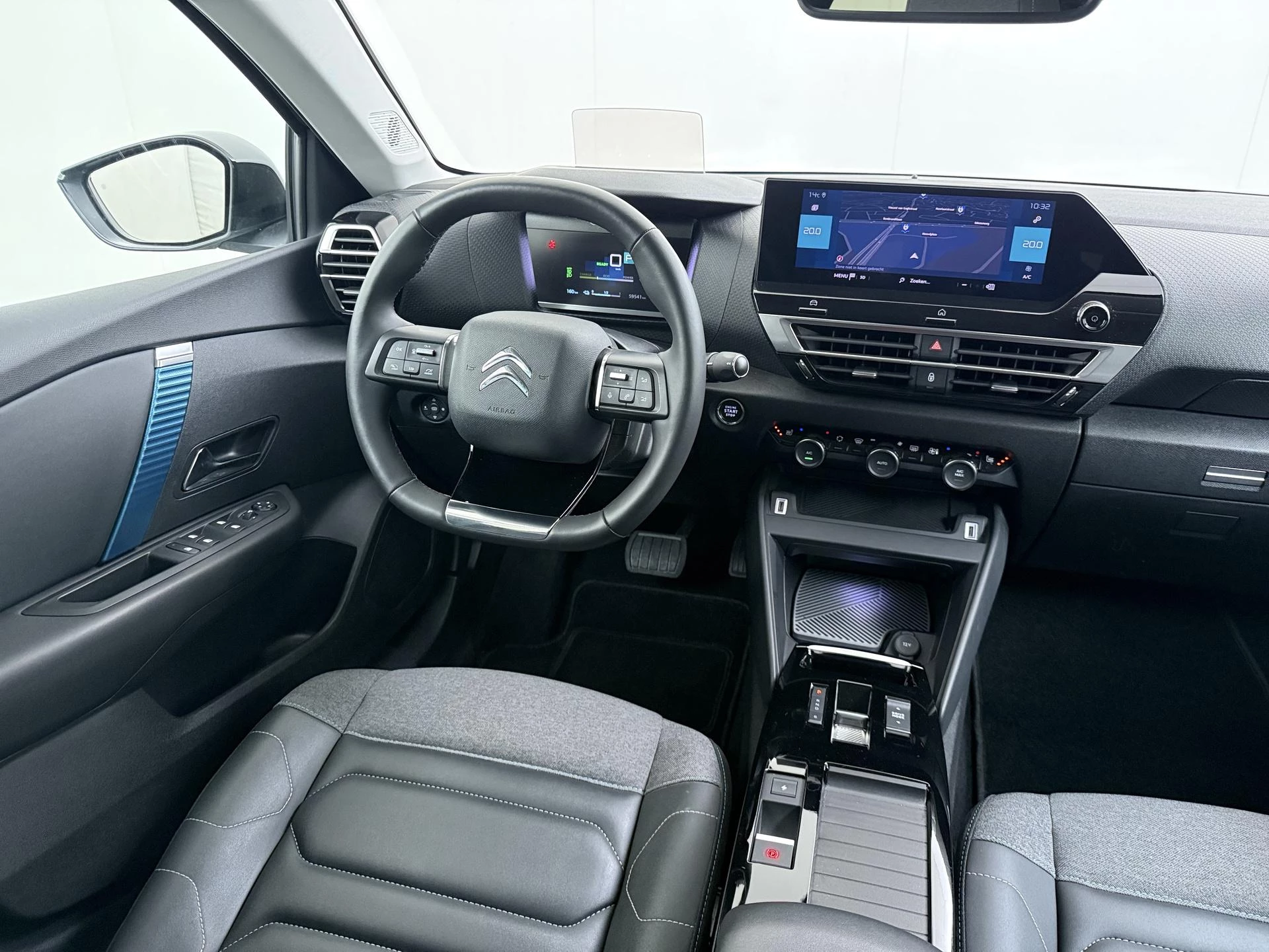 Hoofdafbeelding Citroën ë-C4