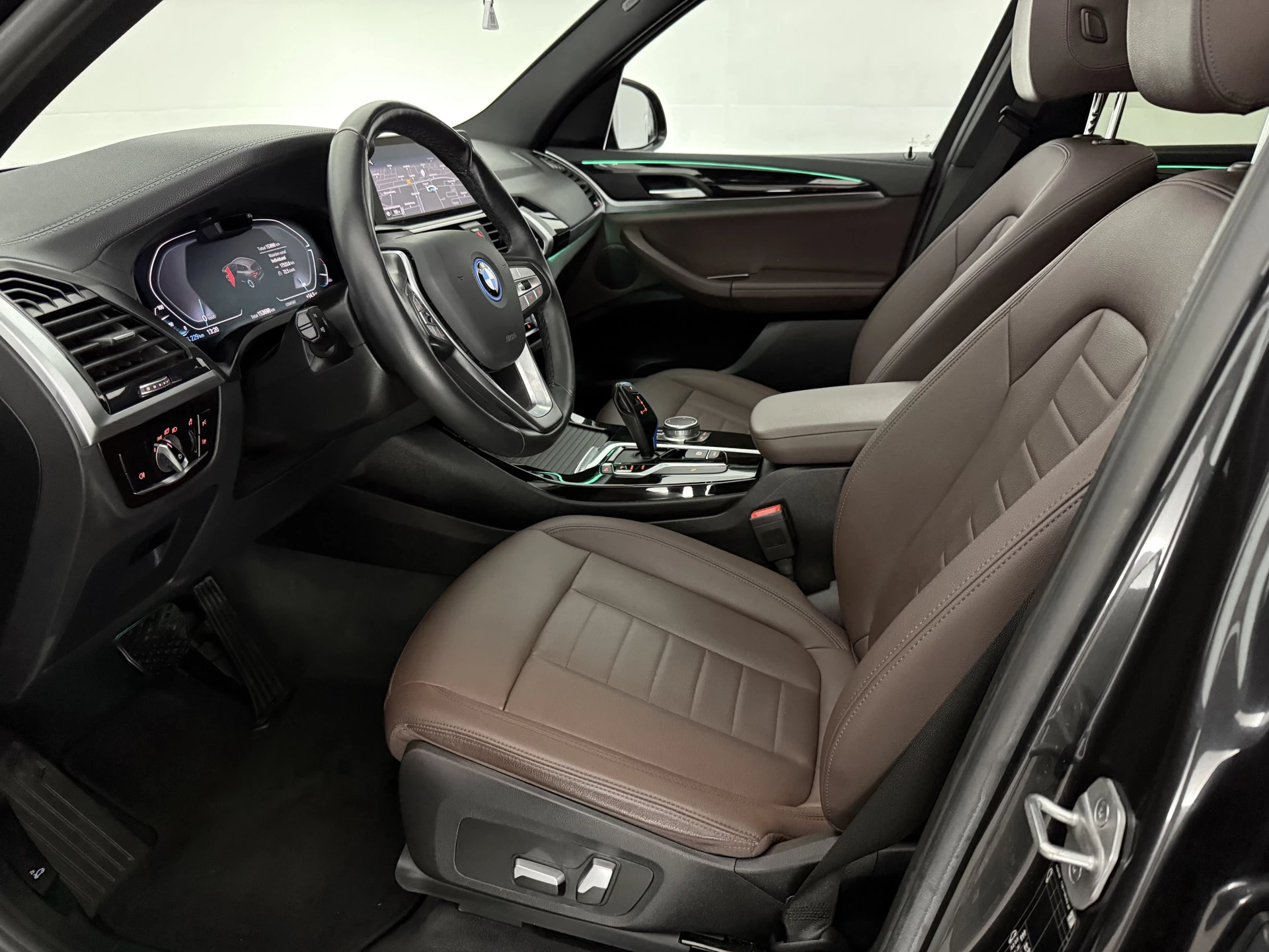 Hoofdafbeelding BMW iX3