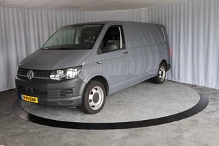 Volkswagen Transporter 2.0 TDI L2H1 204 PK! Trendline Pdc V+A, Navi, Airco, ACC