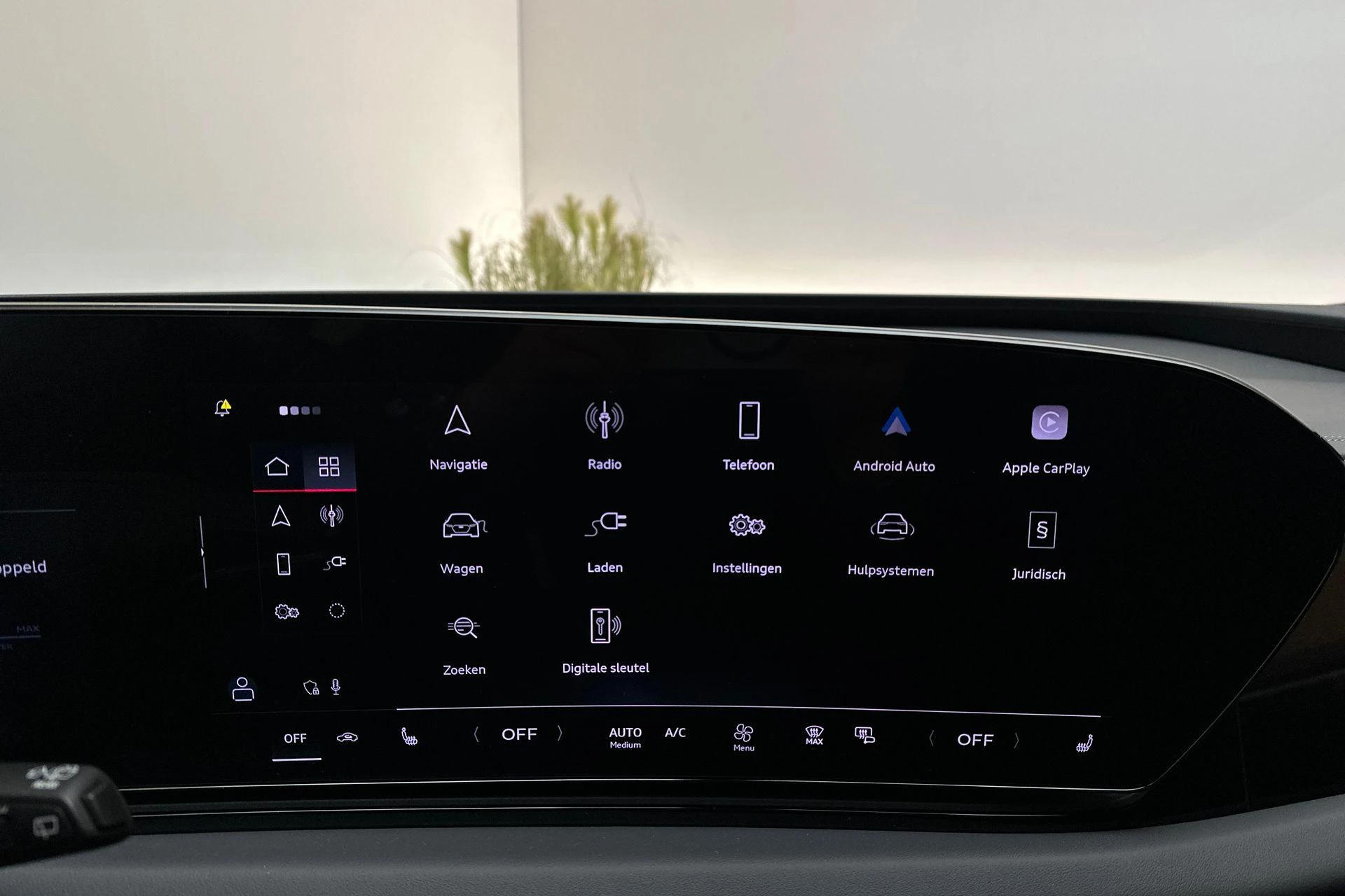 Hoofdafbeelding Audi A6 Avant e-tron