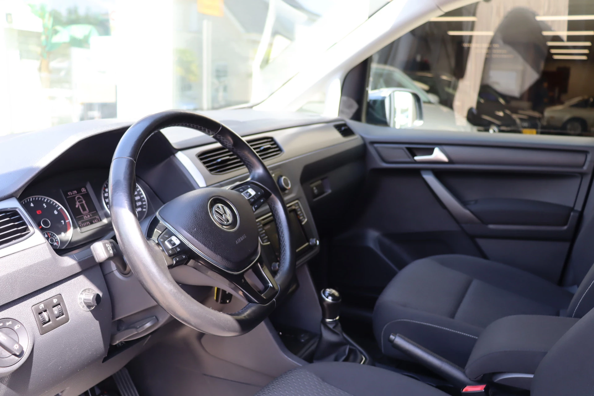 Hoofdafbeelding Volkswagen Caddy