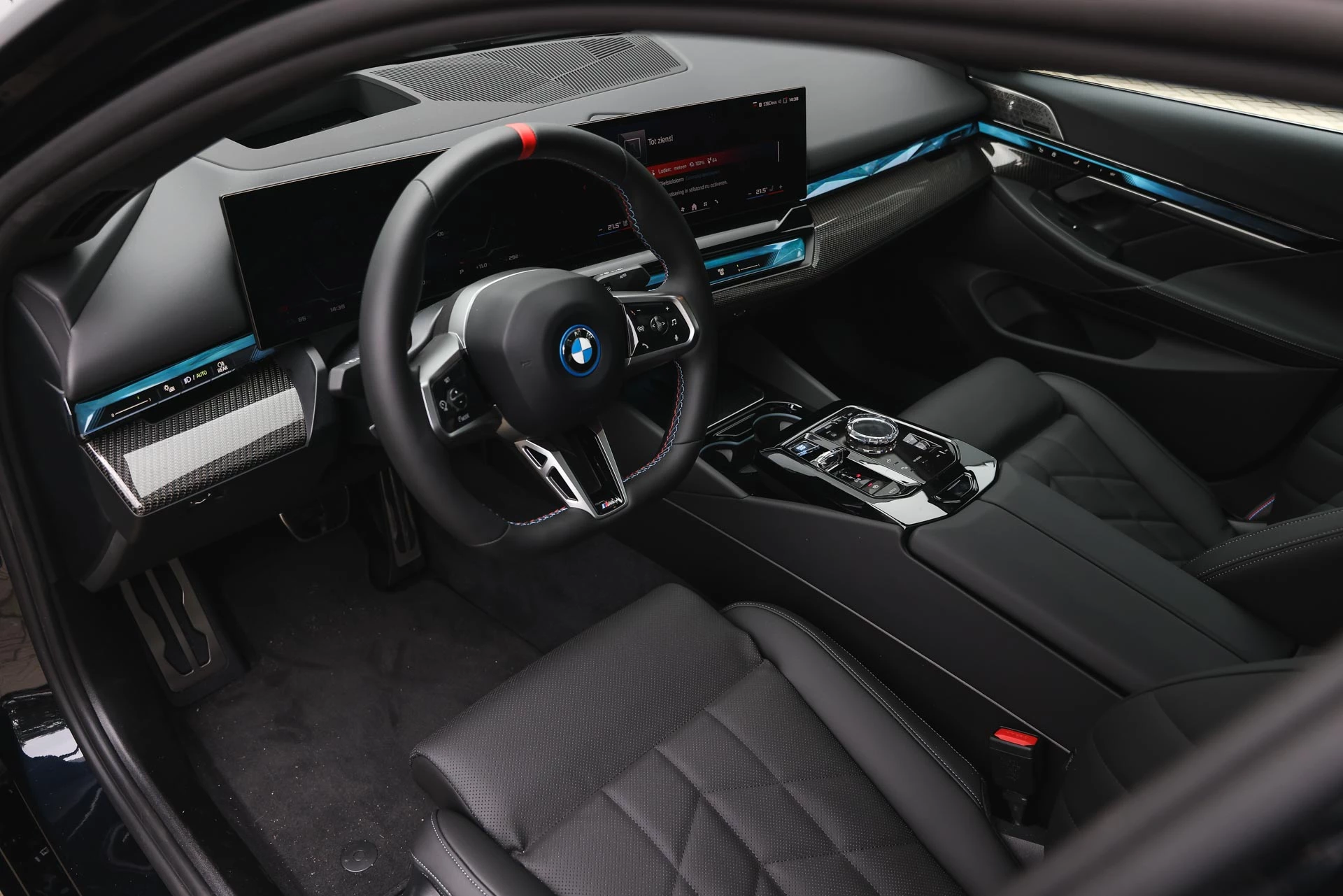 Hoofdafbeelding BMW i5