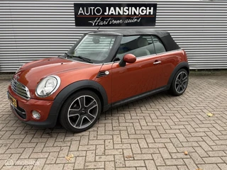 MINI Cabrio 1.6 Cooper Chili Automaat | Stoelverwarming | Leer | Harman/Kardon | LM Velgen | PDC Achte