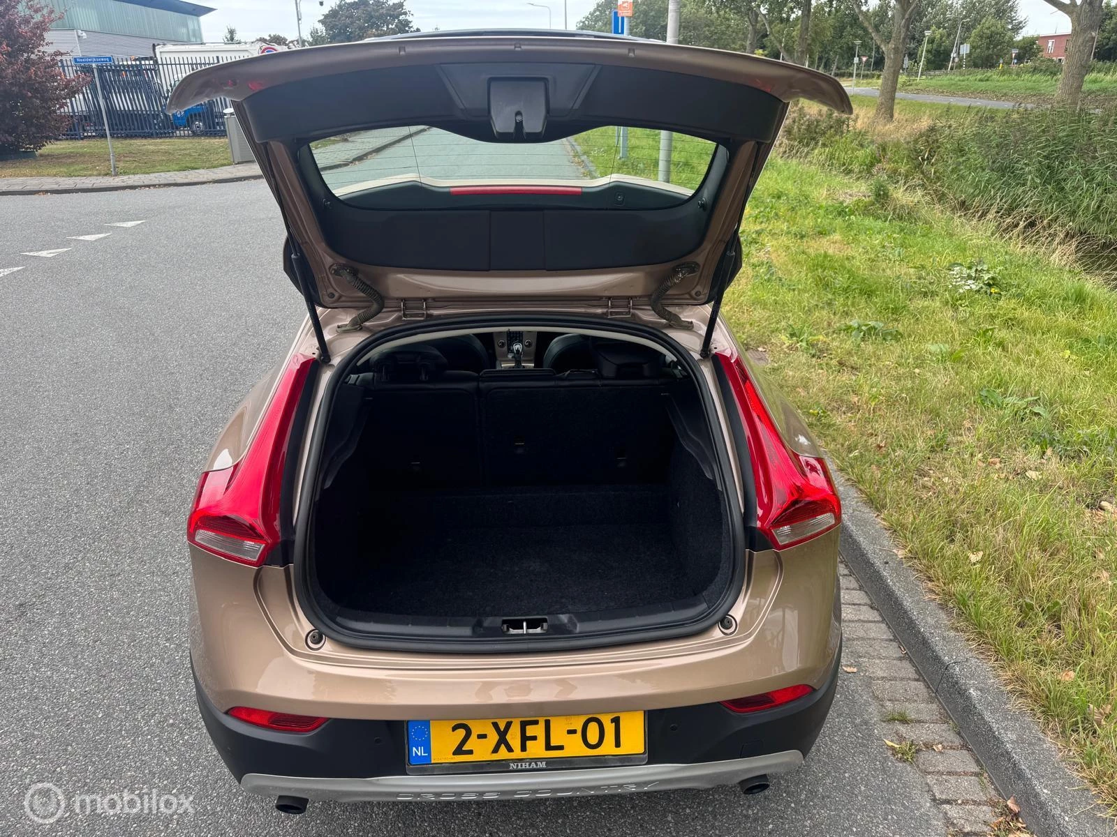 Hoofdafbeelding Volvo V40