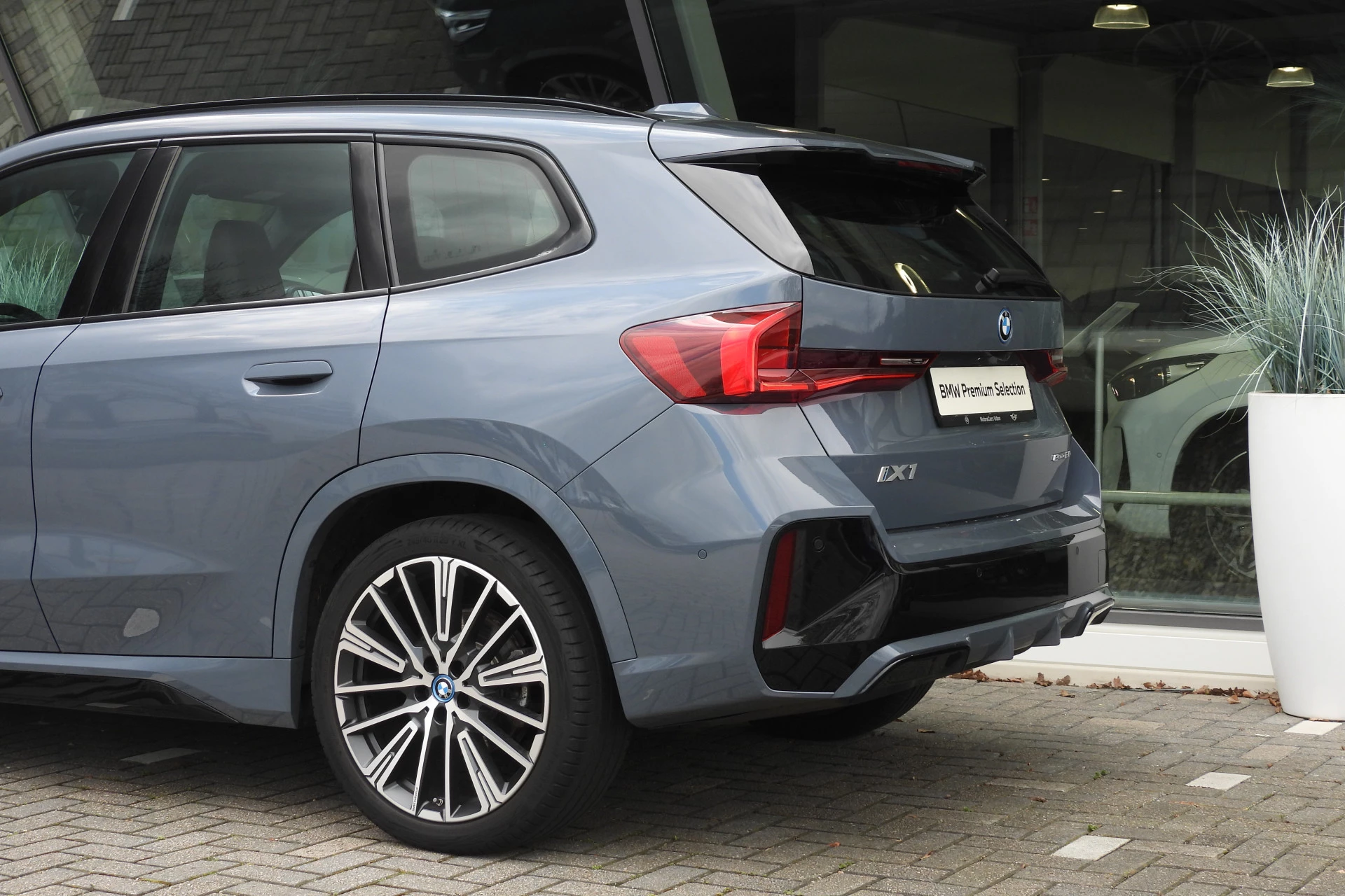 Hoofdafbeelding BMW iX1