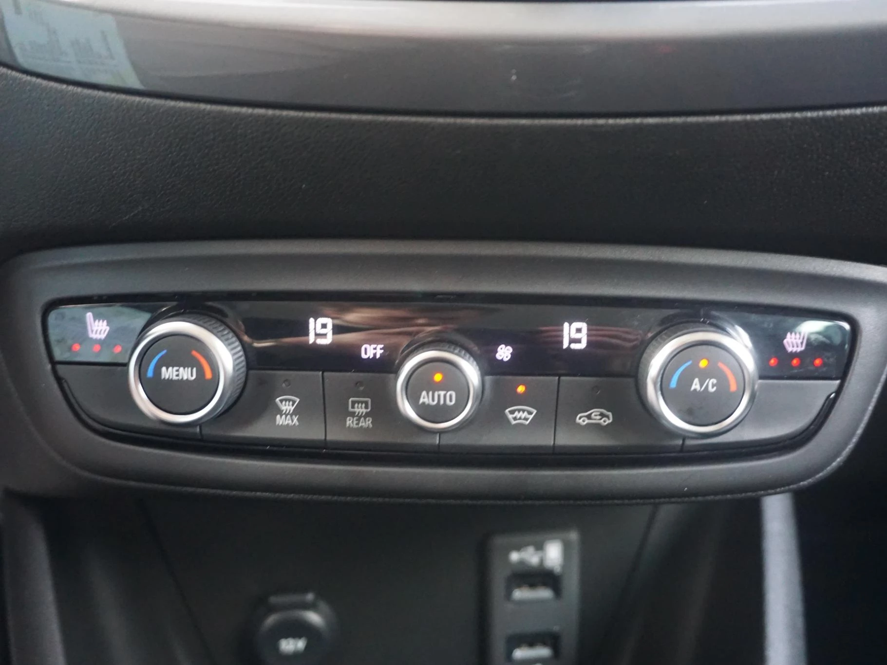 Hoofdafbeelding Opel Crossland