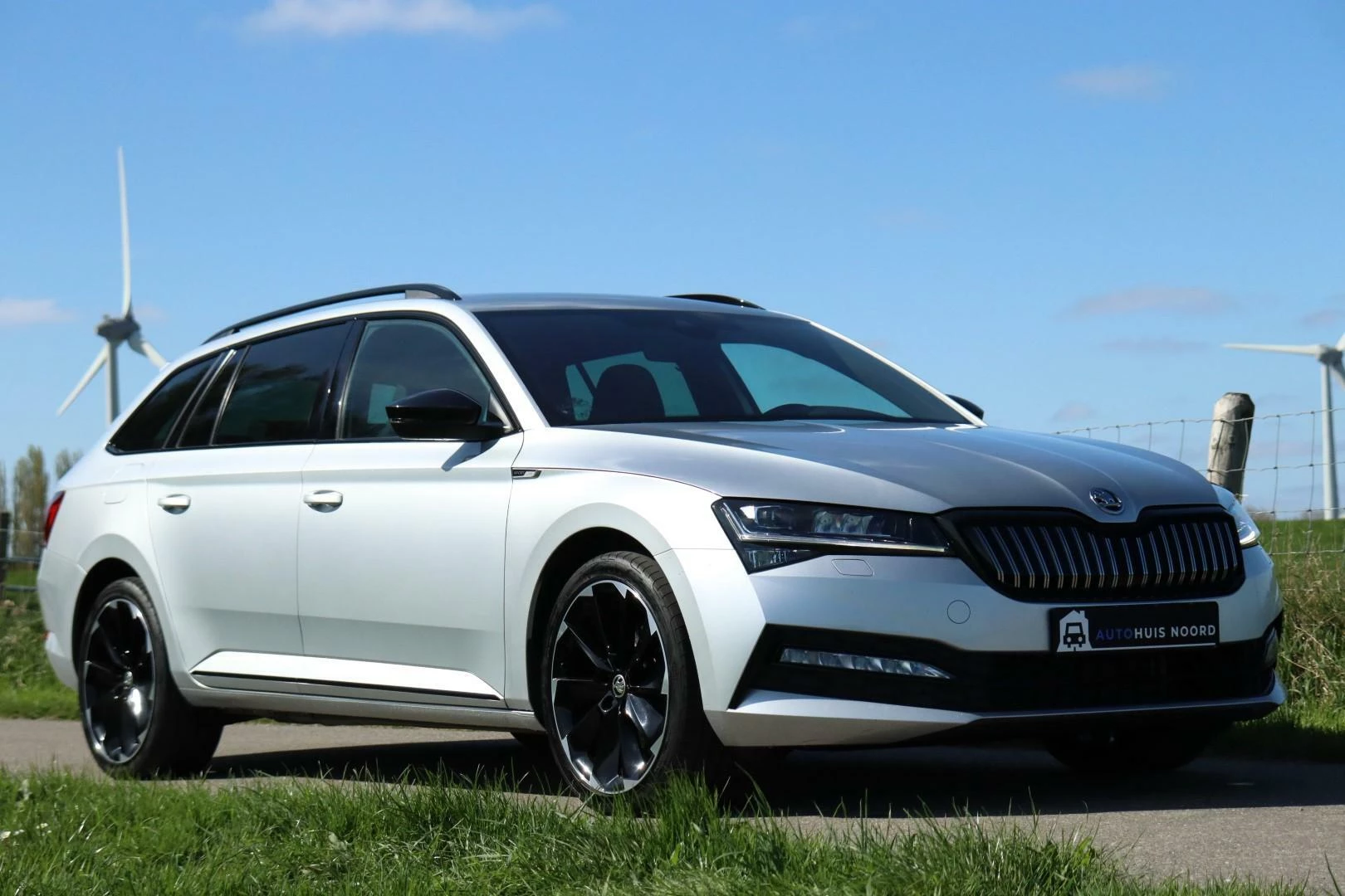 Hoofdafbeelding Škoda Superb