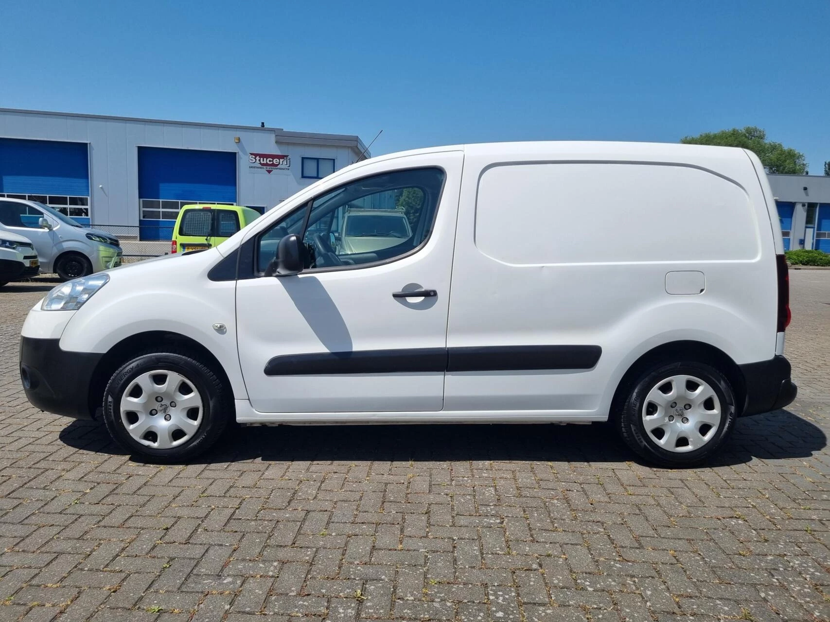 Hoofdafbeelding Peugeot Partner