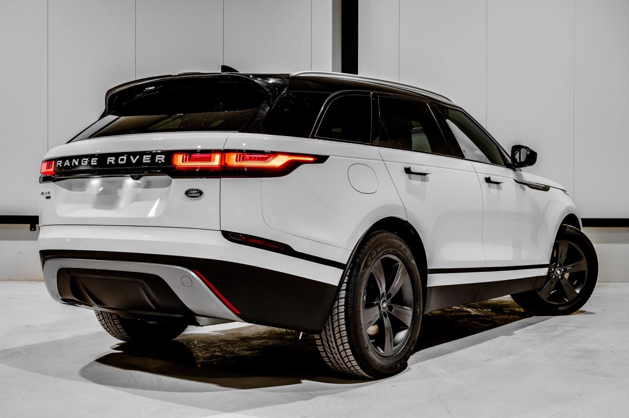 Hoofdafbeelding Land Rover Range Rover Velar