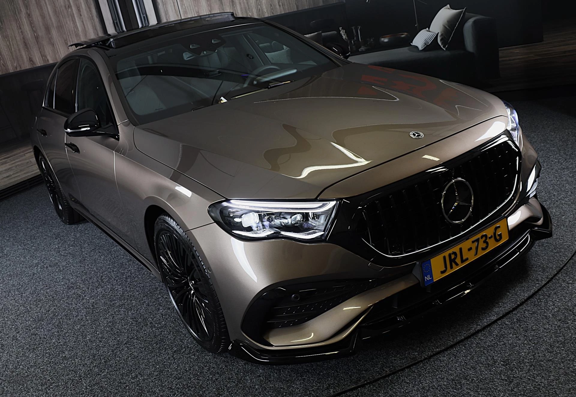 Hoofdafbeelding Mercedes-Benz E-Klasse