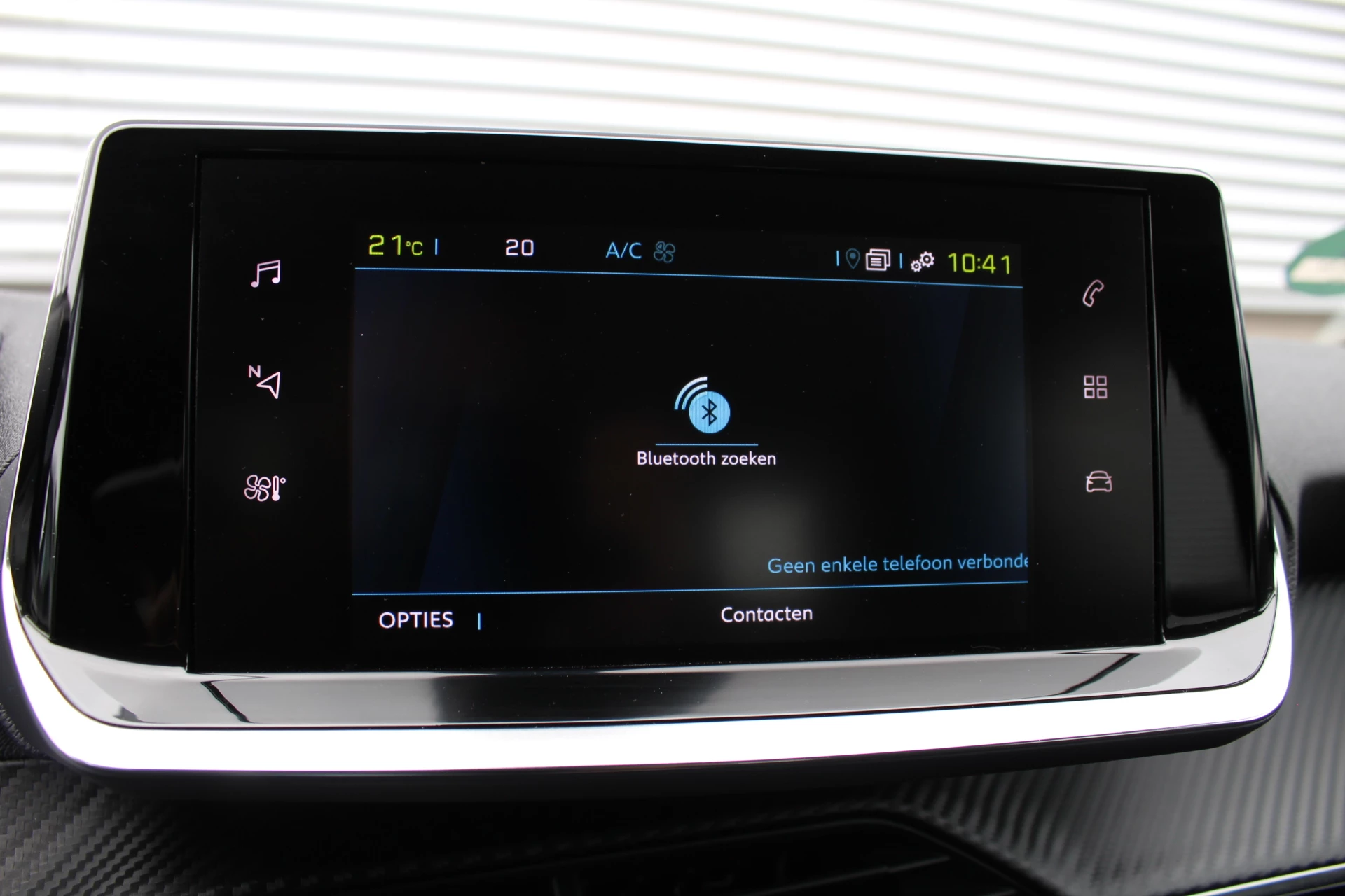 Hoofdafbeelding Peugeot e-208
