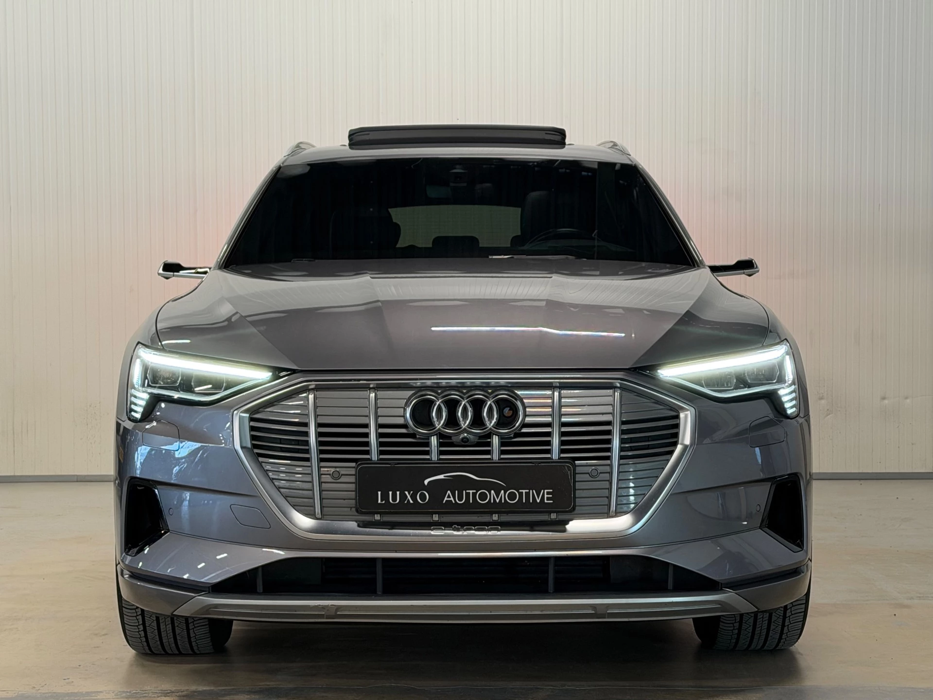 Hoofdafbeelding Audi e-tron