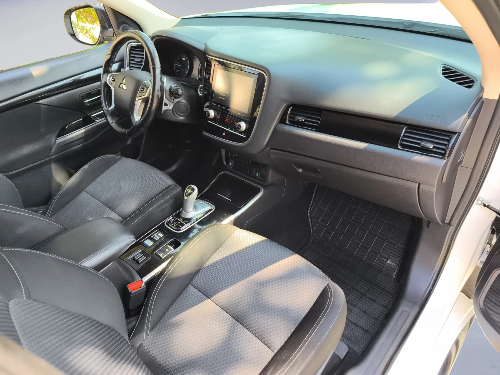 Hoofdafbeelding Mitsubishi Outlander