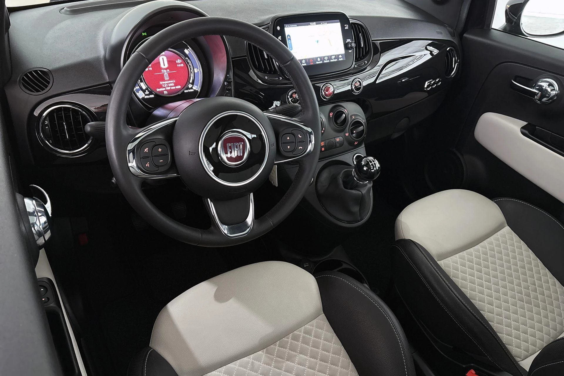 Hoofdafbeelding Fiat 500