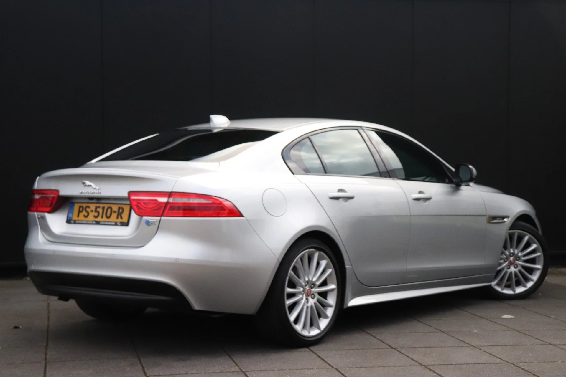 Hoofdafbeelding Jaguar XE