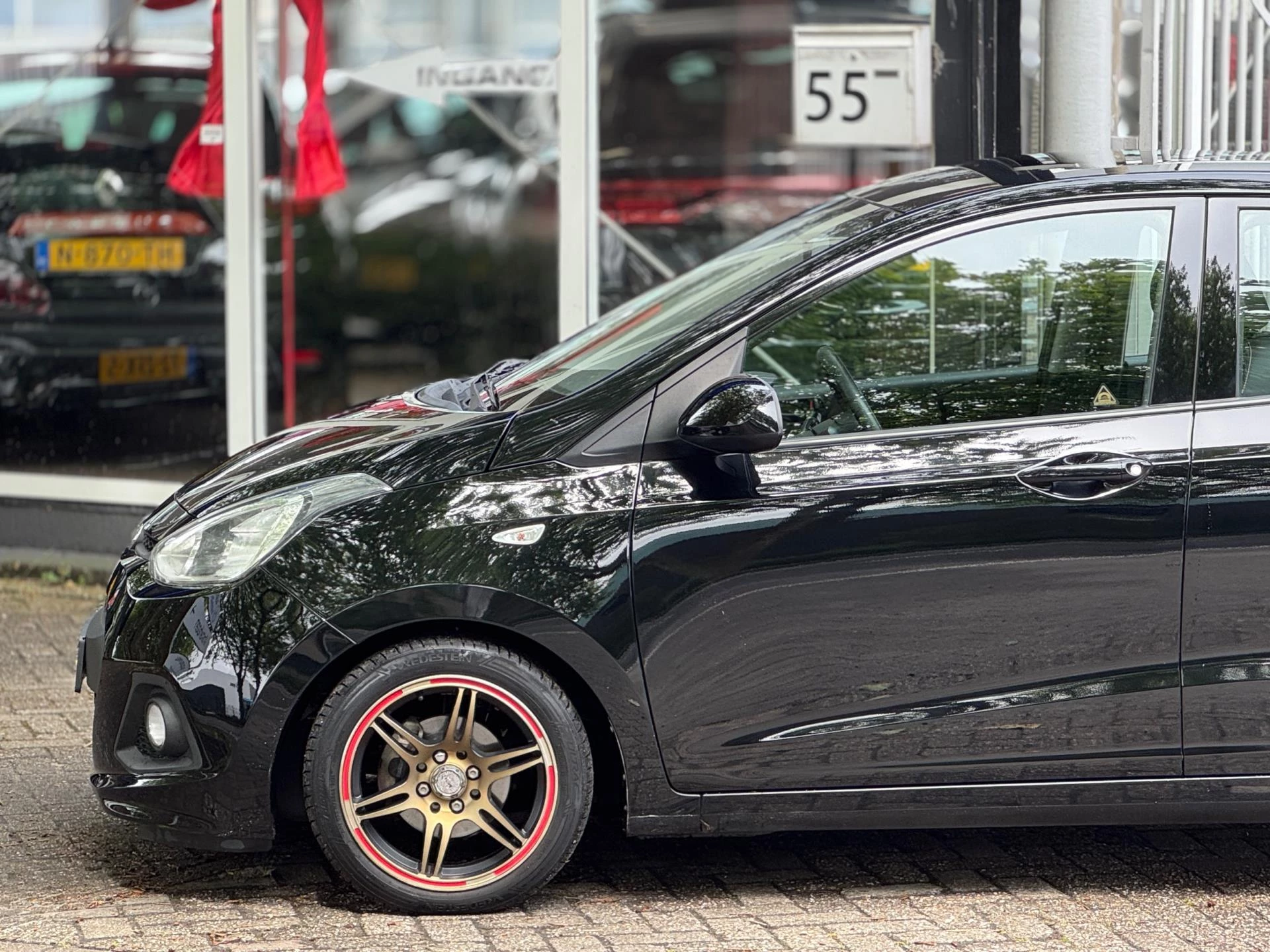 Hoofdafbeelding Hyundai i10