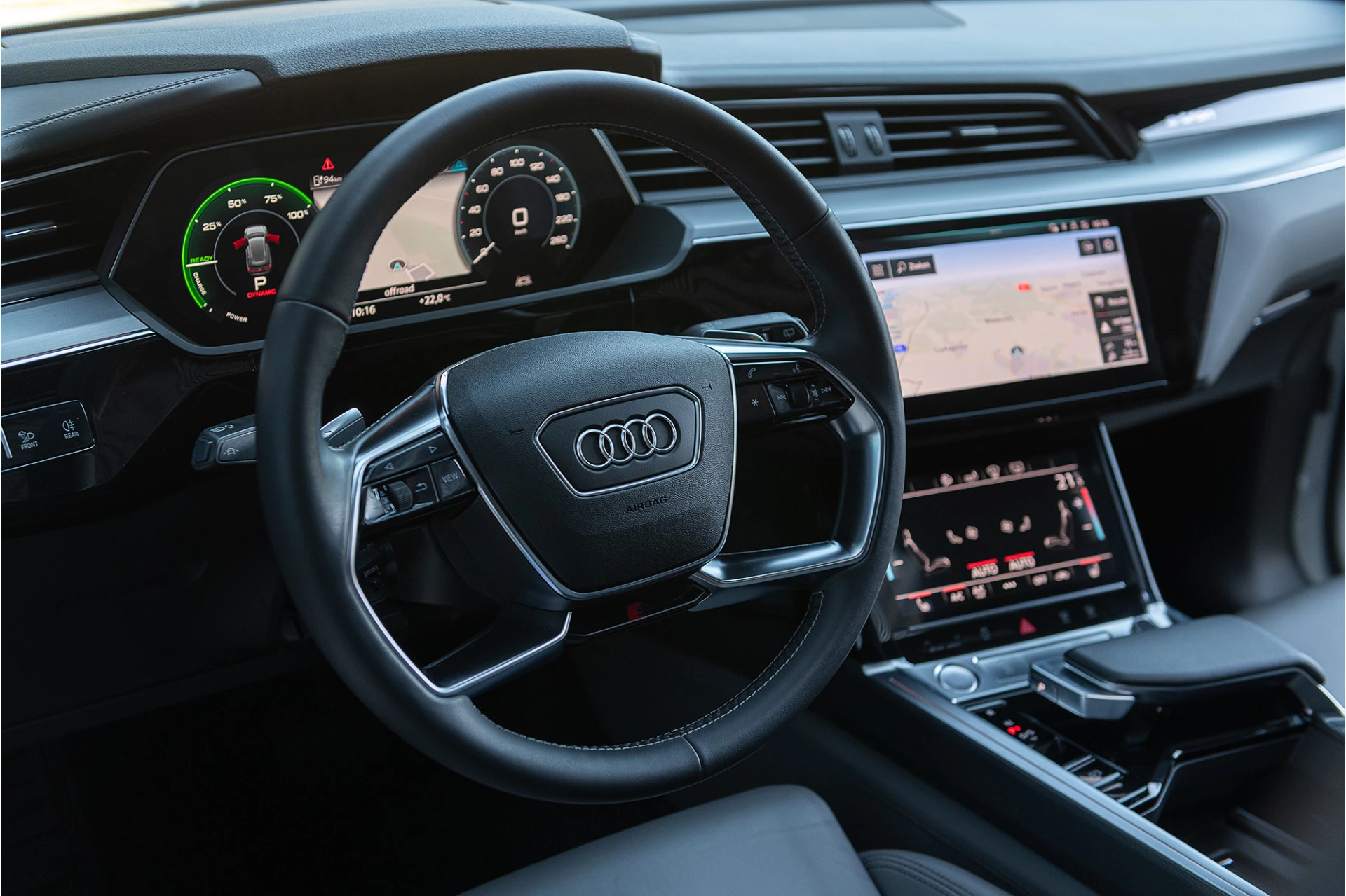 Hoofdafbeelding Audi e-tron