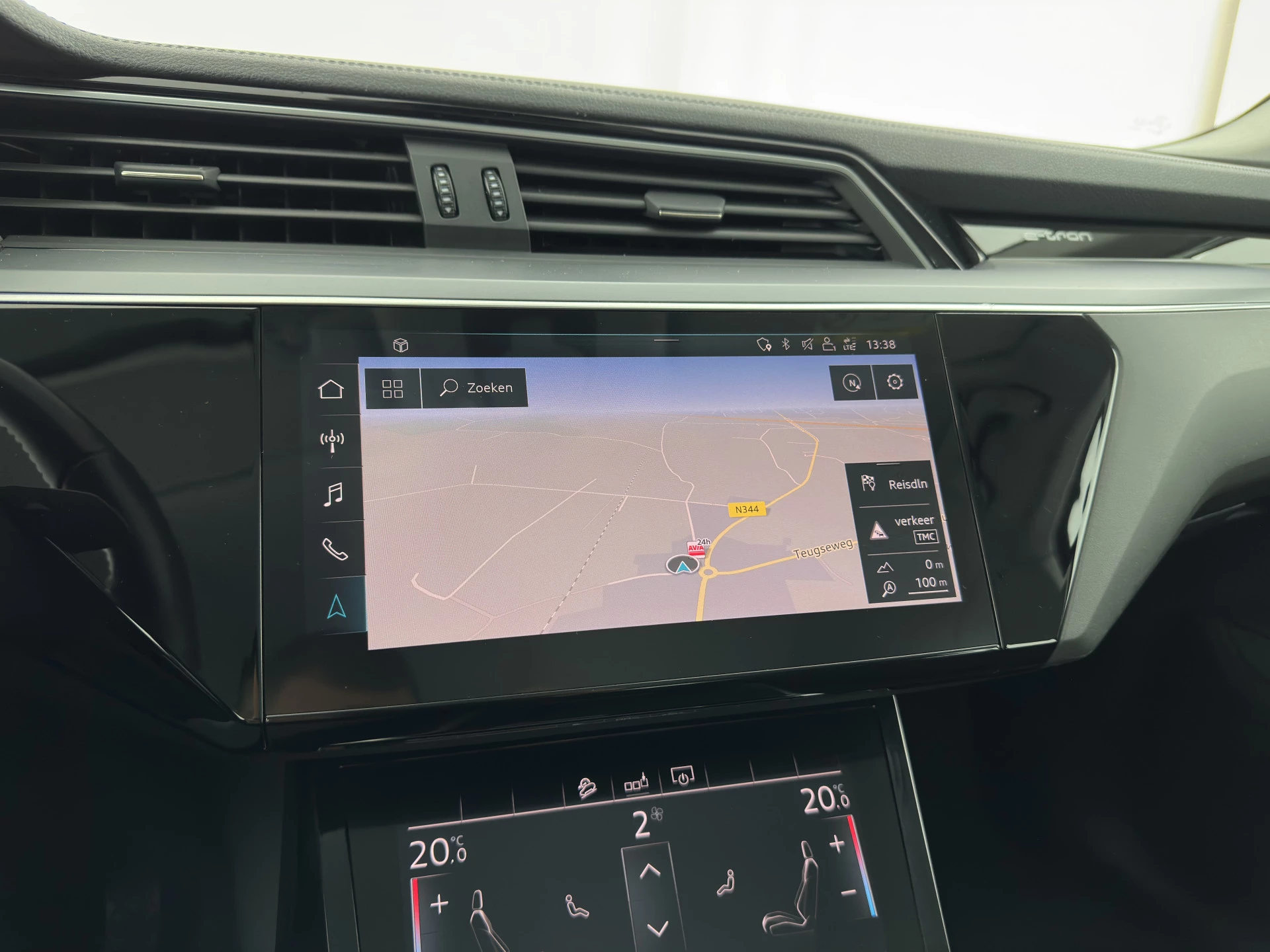 Hoofdafbeelding Audi e-tron