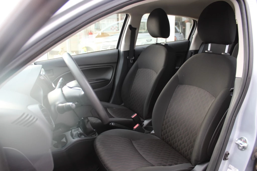 Hoofdafbeelding Mitsubishi Space Star