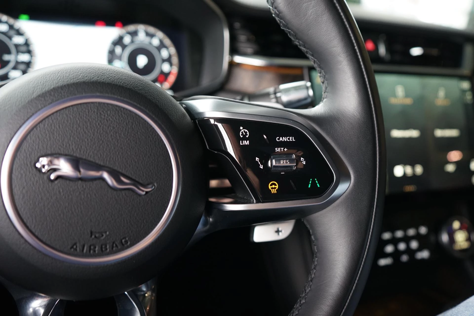 Hoofdafbeelding Jaguar F-PACE