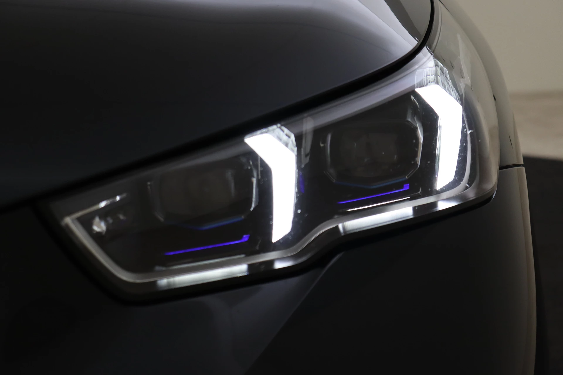 Hoofdafbeelding BMW i5