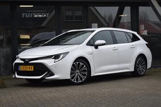 Toyota Corolla Touring Sports 1.8 Hybrid | HEAD-UP DISPLAY | CAMARA | APPLE CARPLAY | ANDROID AUTO | NAVIGATIE | NAP | STOELVERW.