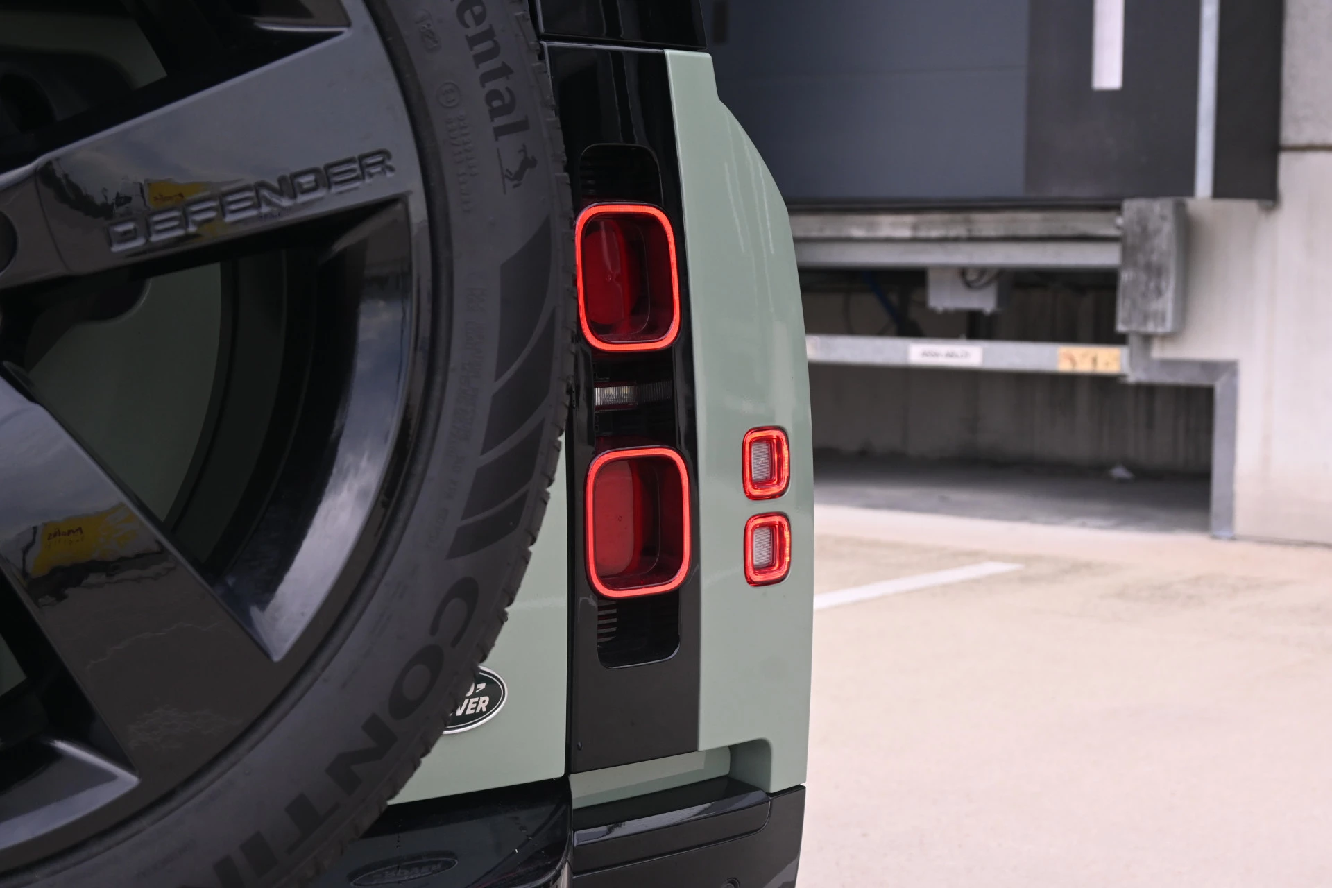 Hoofdafbeelding Land Rover Defender