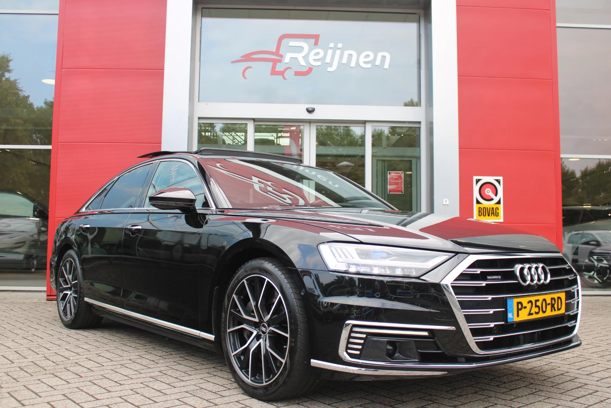 Hoofdafbeelding Audi A8