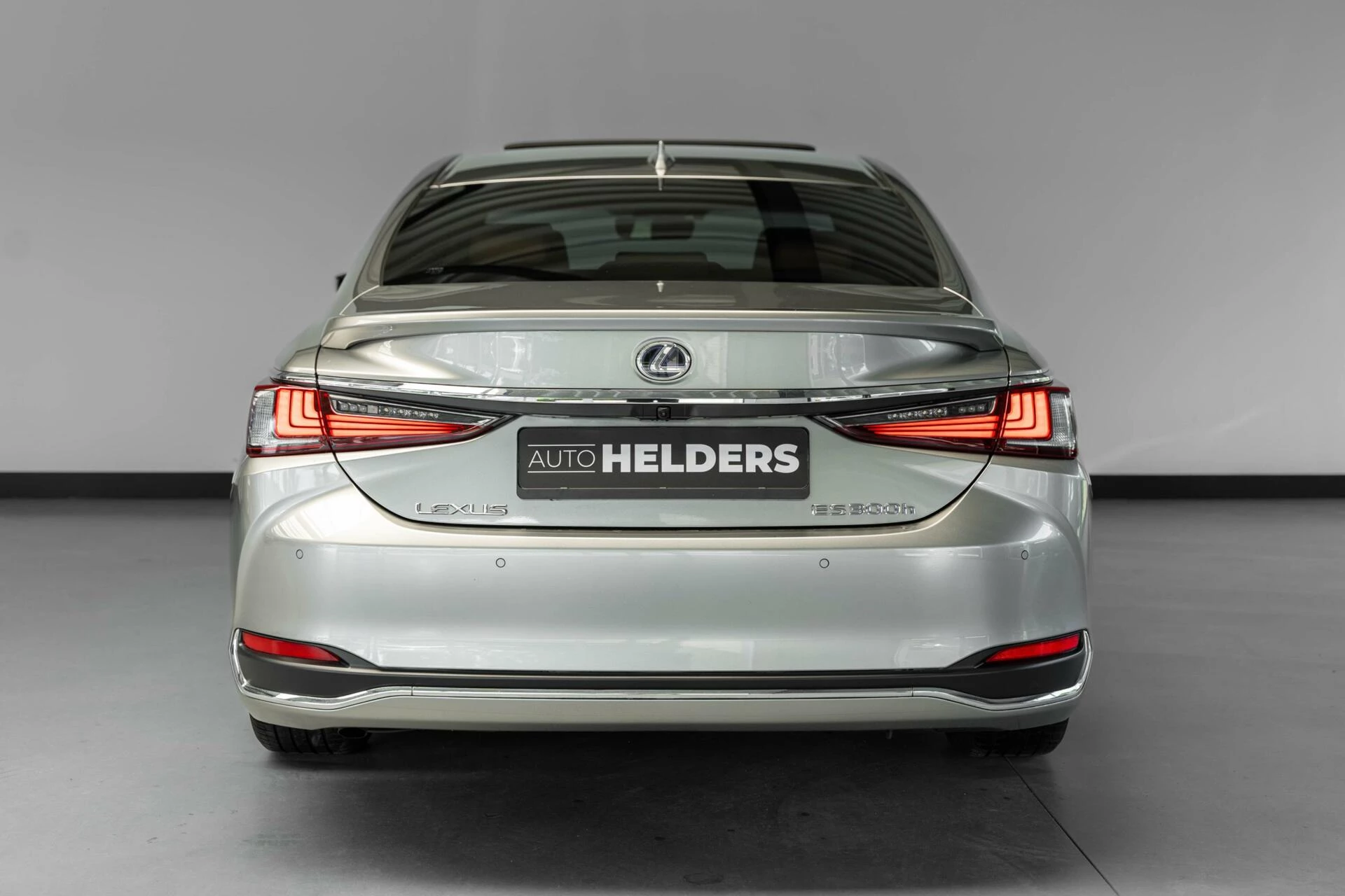 Hoofdafbeelding Lexus ES