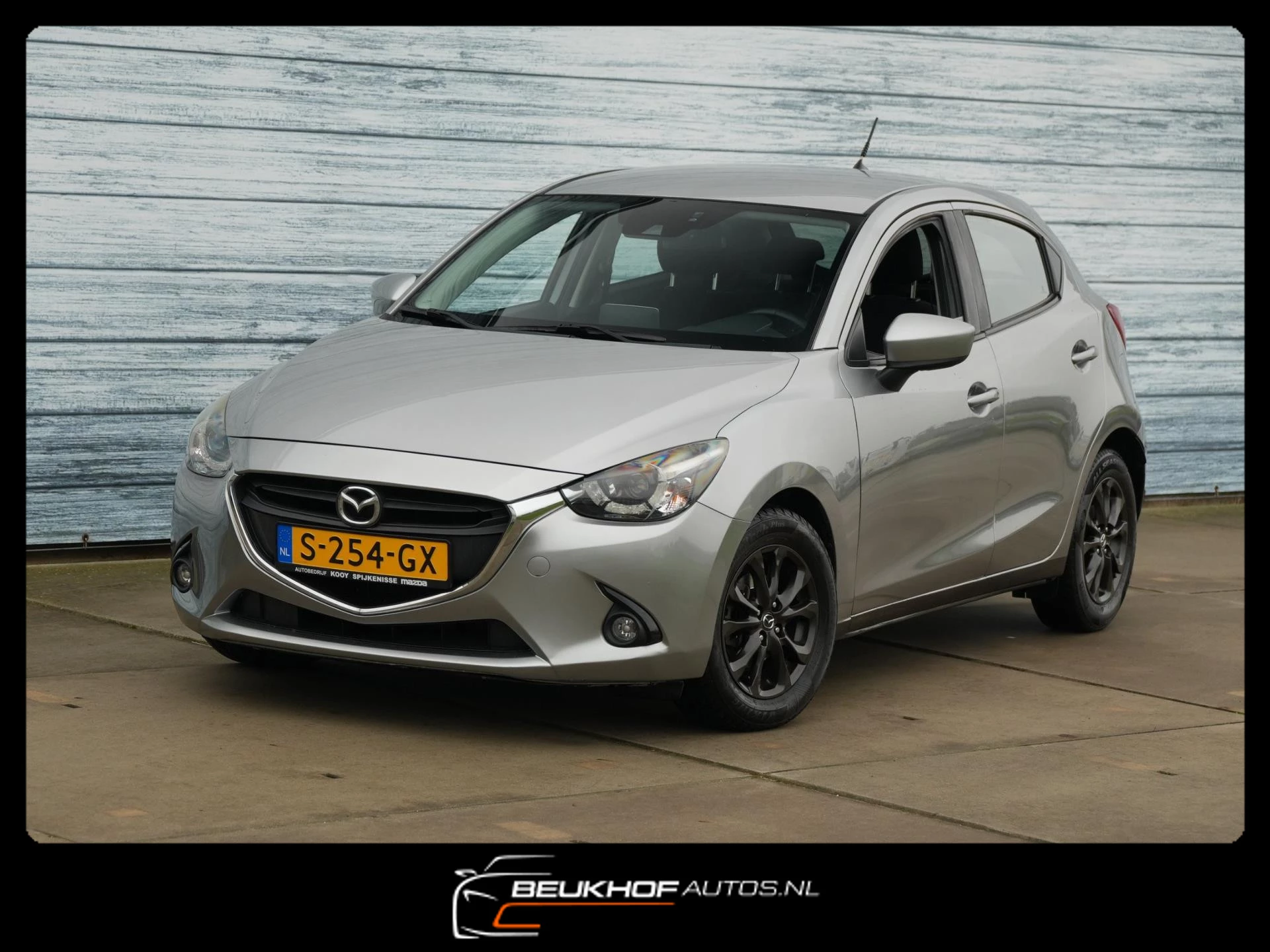 Hoofdafbeelding Mazda 2