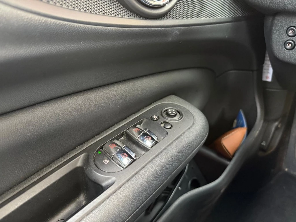 Hoofdafbeelding MINI One