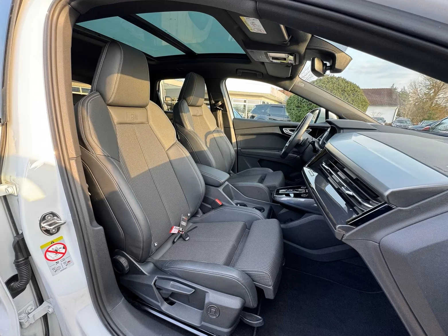 Hoofdafbeelding Audi Q4 e-tron