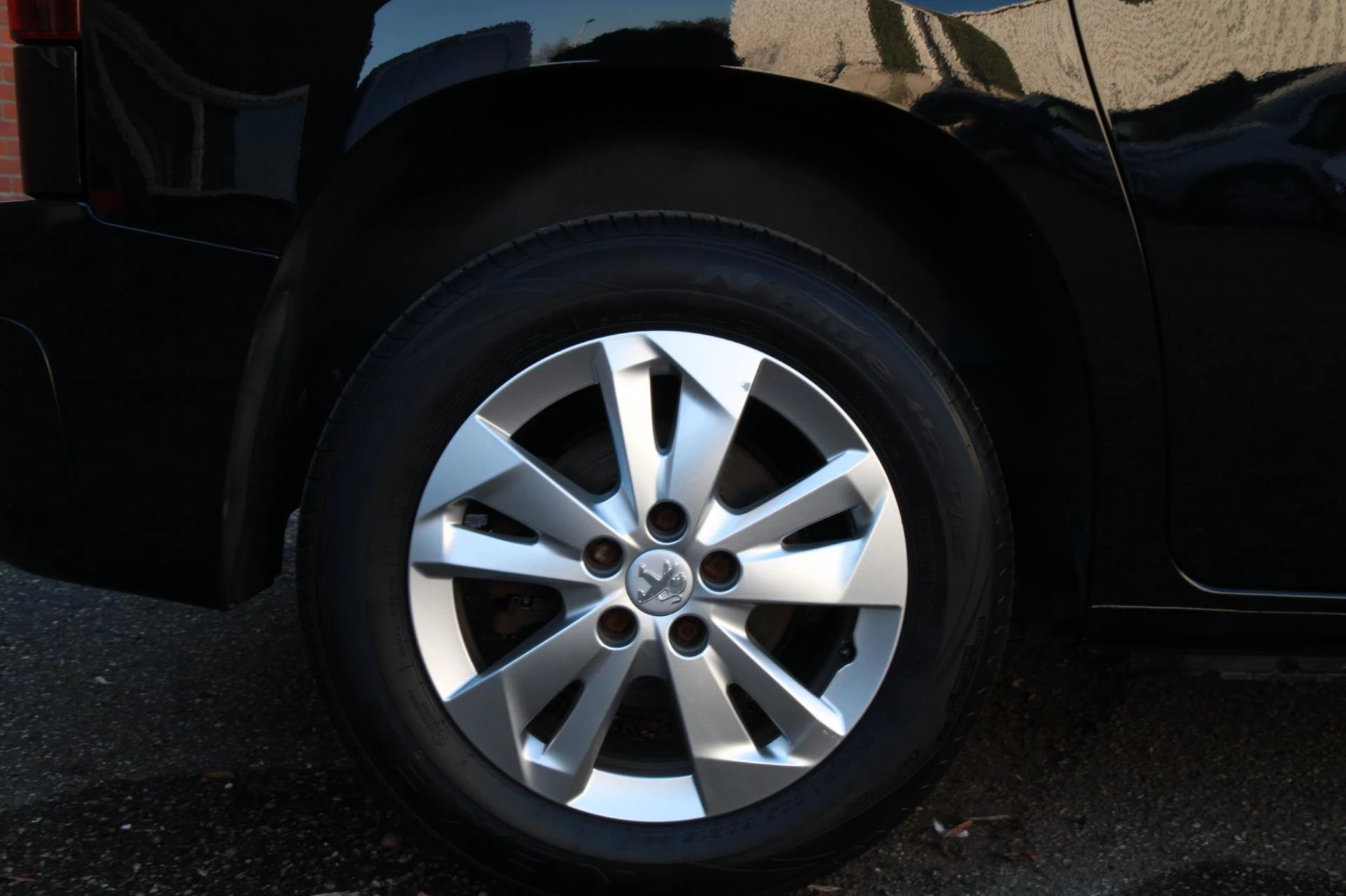 Hoofdafbeelding Peugeot Partner